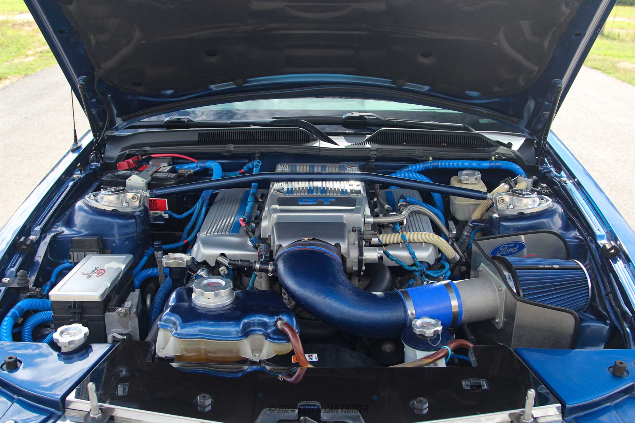 2008 Ford Mustang - Engine Photo