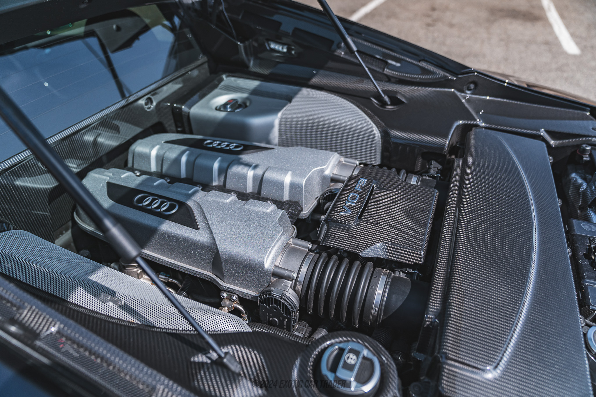 2012 Audi R8 - Engine Photo