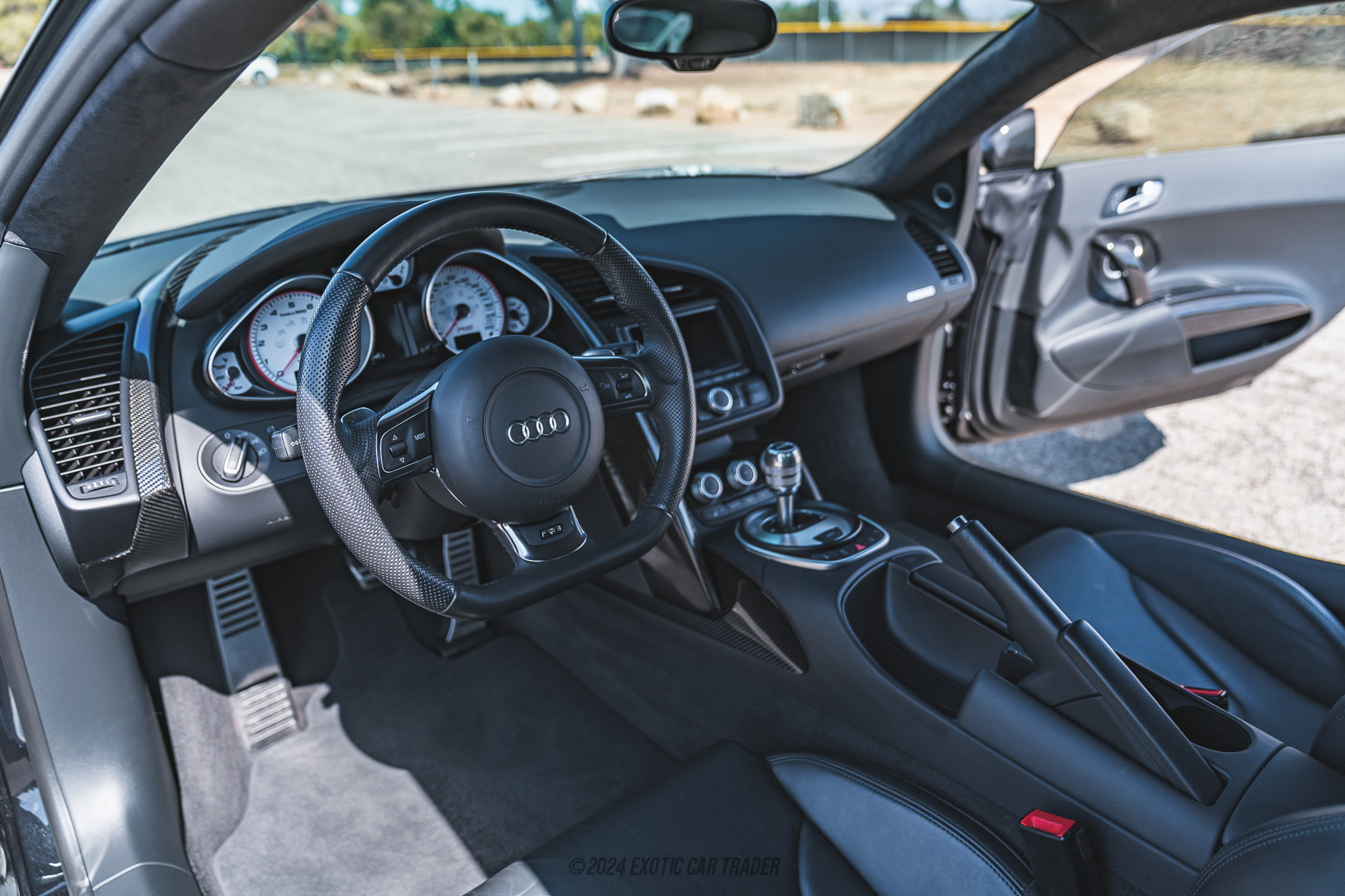 2012 Audi R8 - Interior Photo