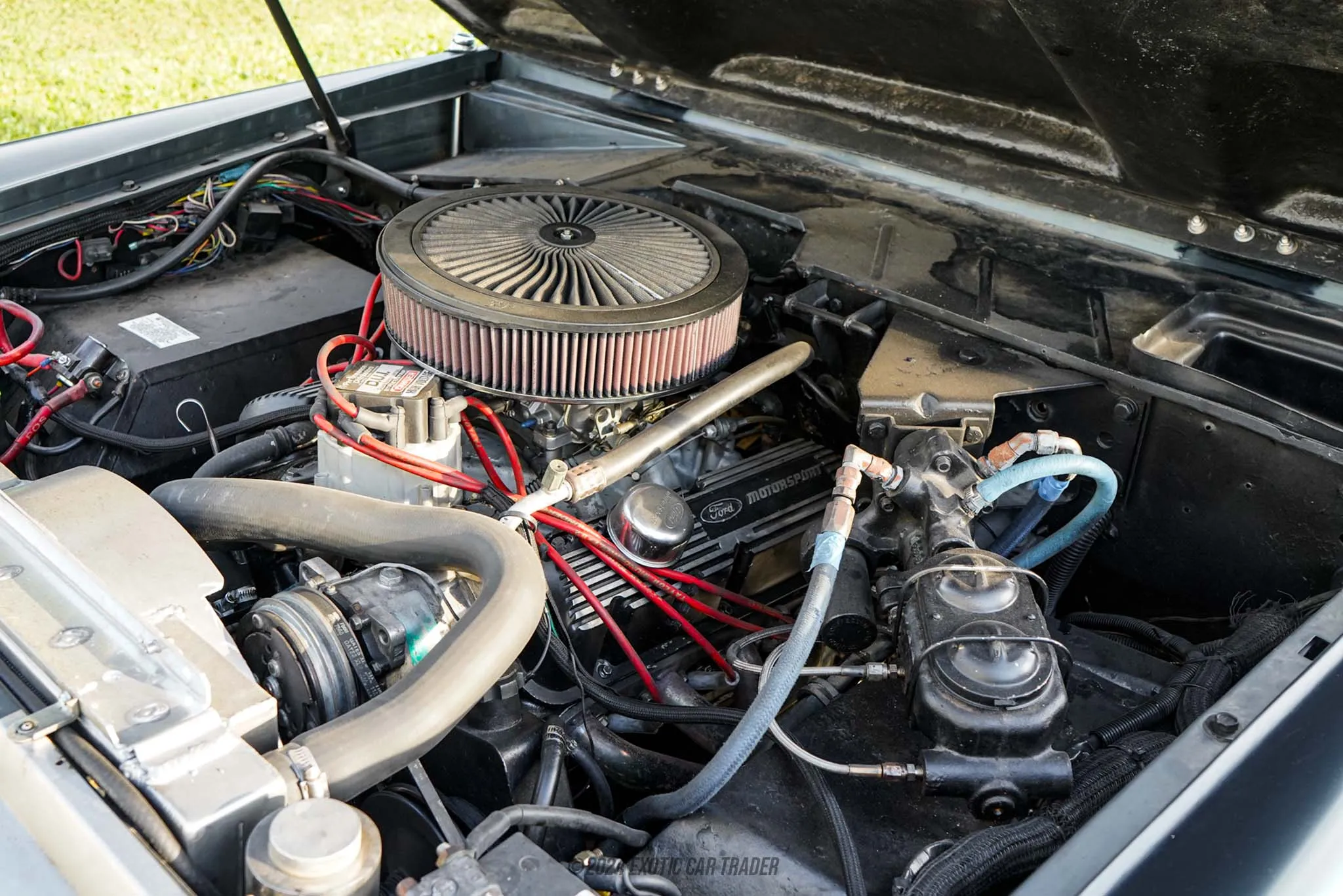 1970 Ford Bronco - Engine Photo