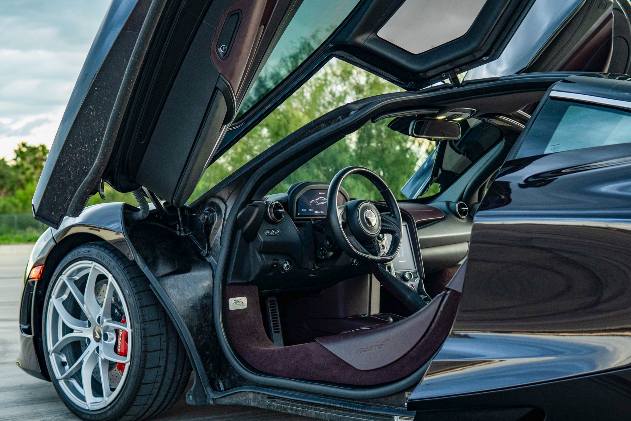 2018 McLaren 720S - Interior Photo