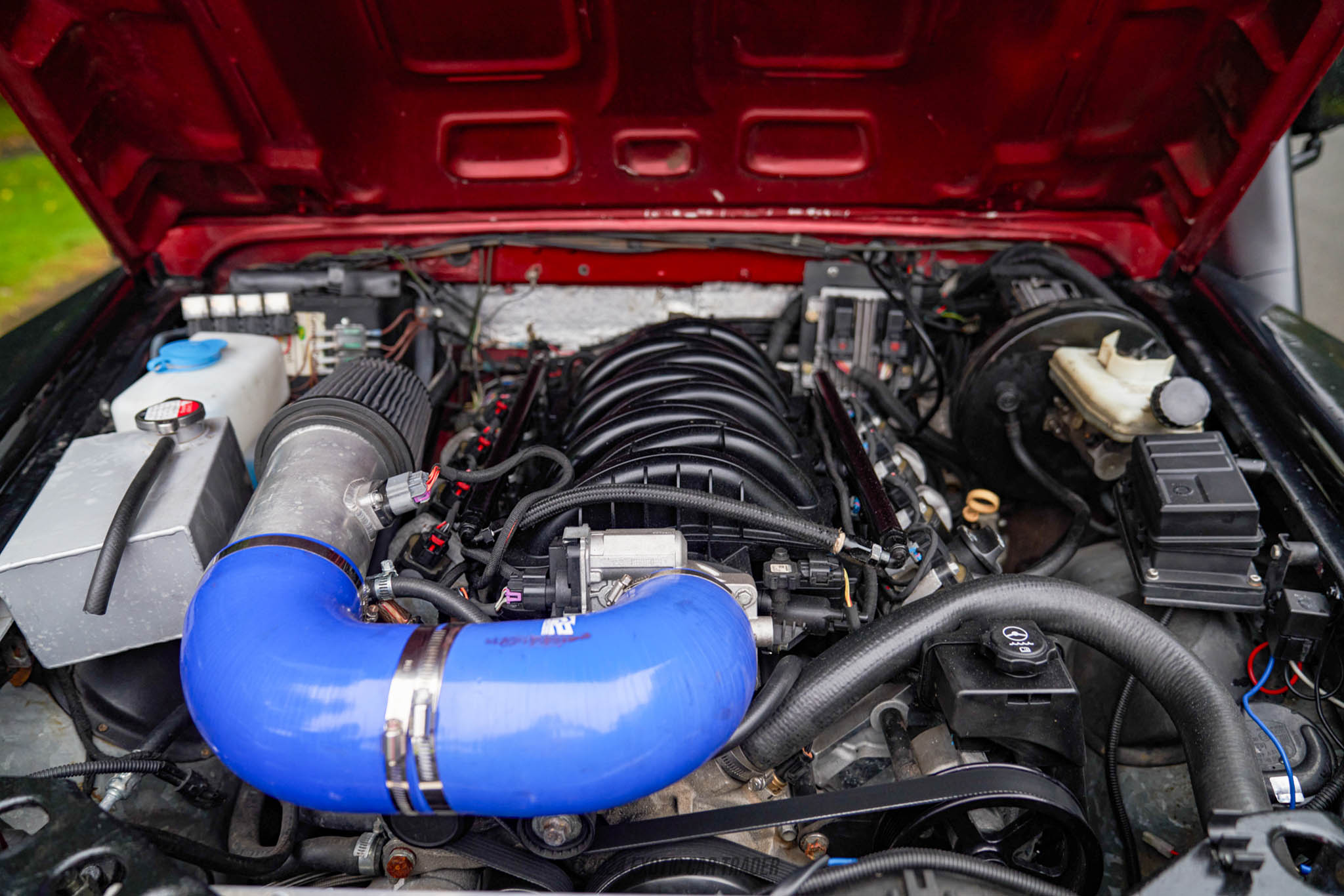 1988 Land Rover Defender 110 - Engine Photo