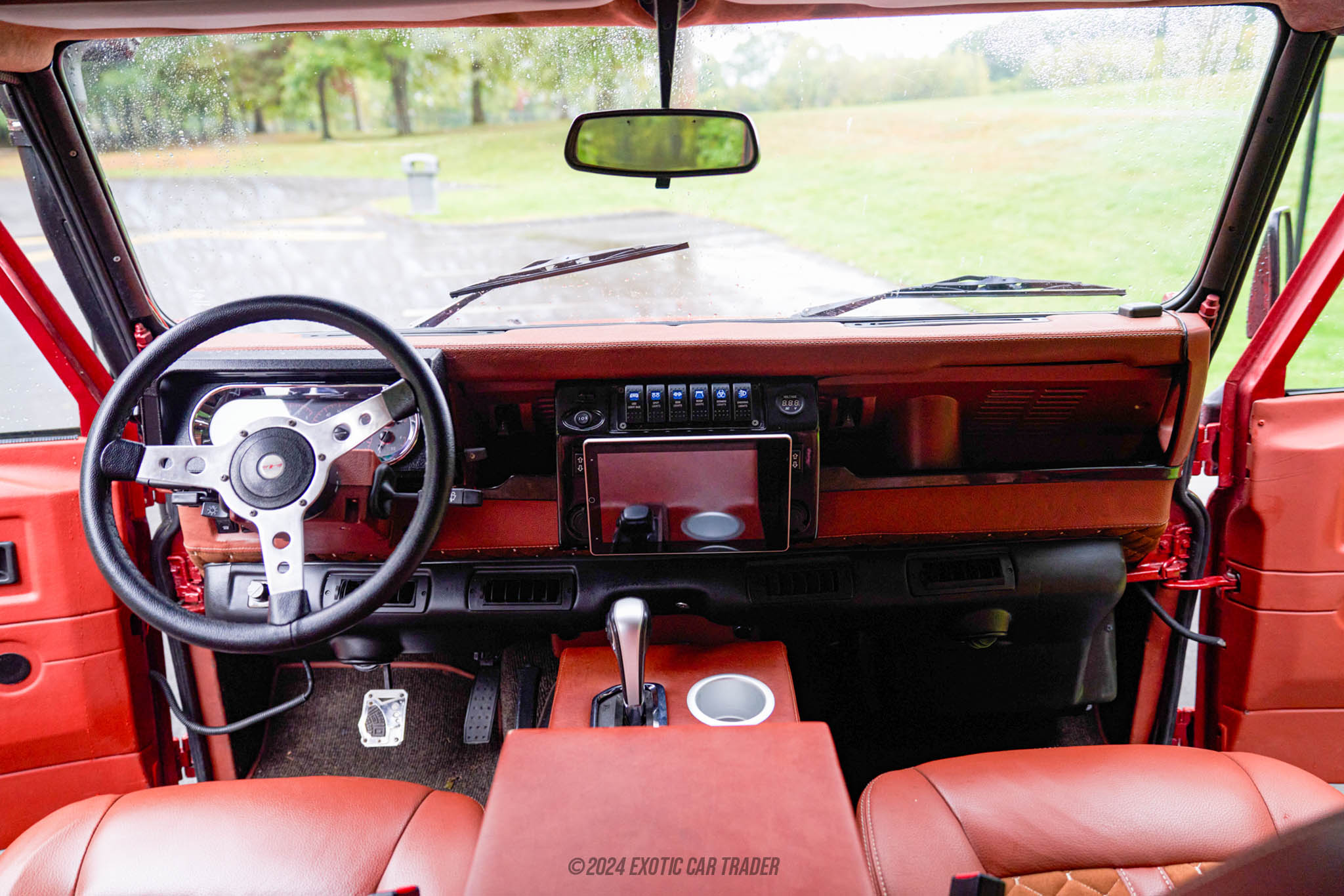 1988 Land Rover Defender 110 - Interior Photo