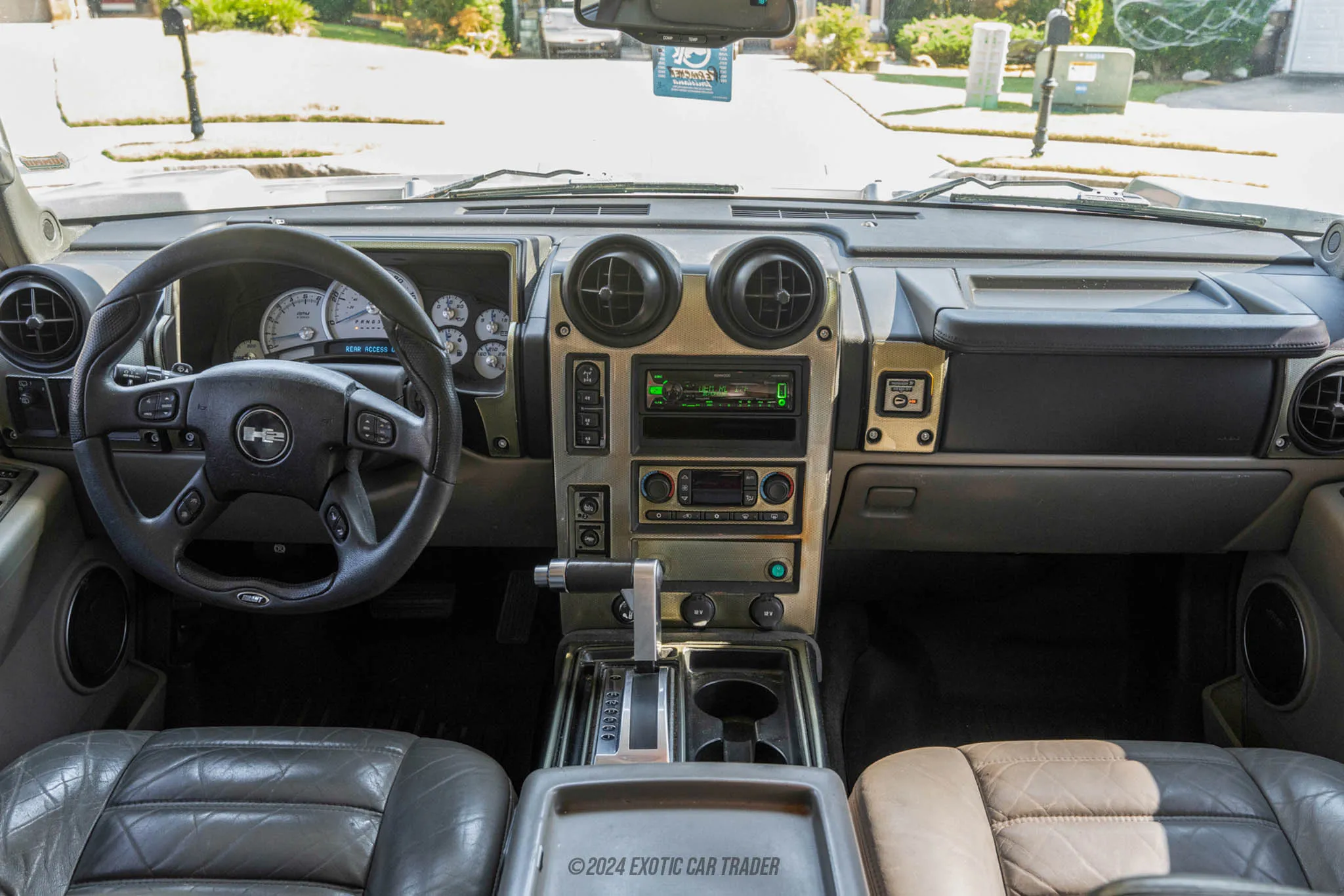 2006 Hummer H2 - Interior Photo