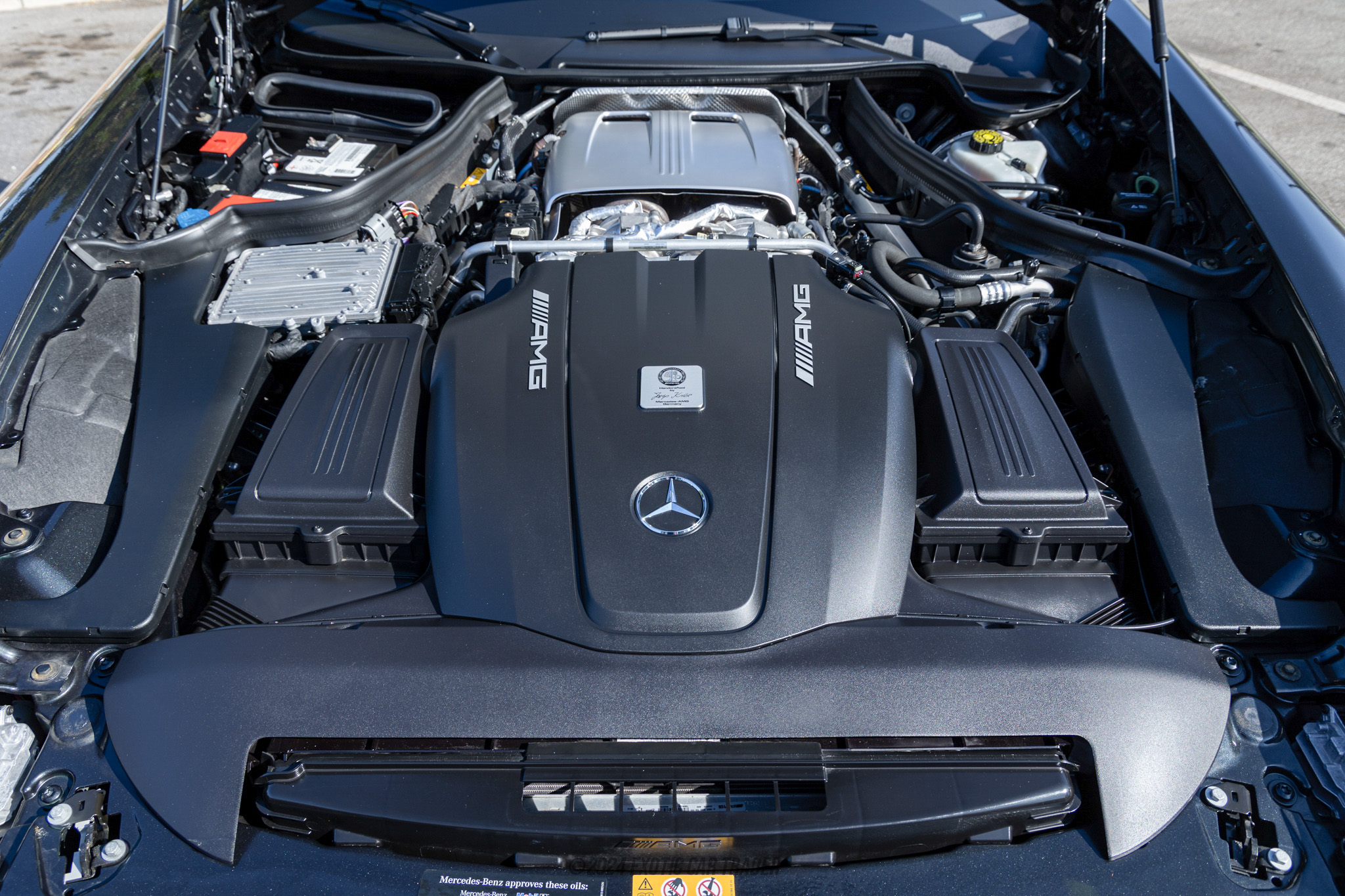2019 Mercedes-Benz AMG GT - Engine Photo