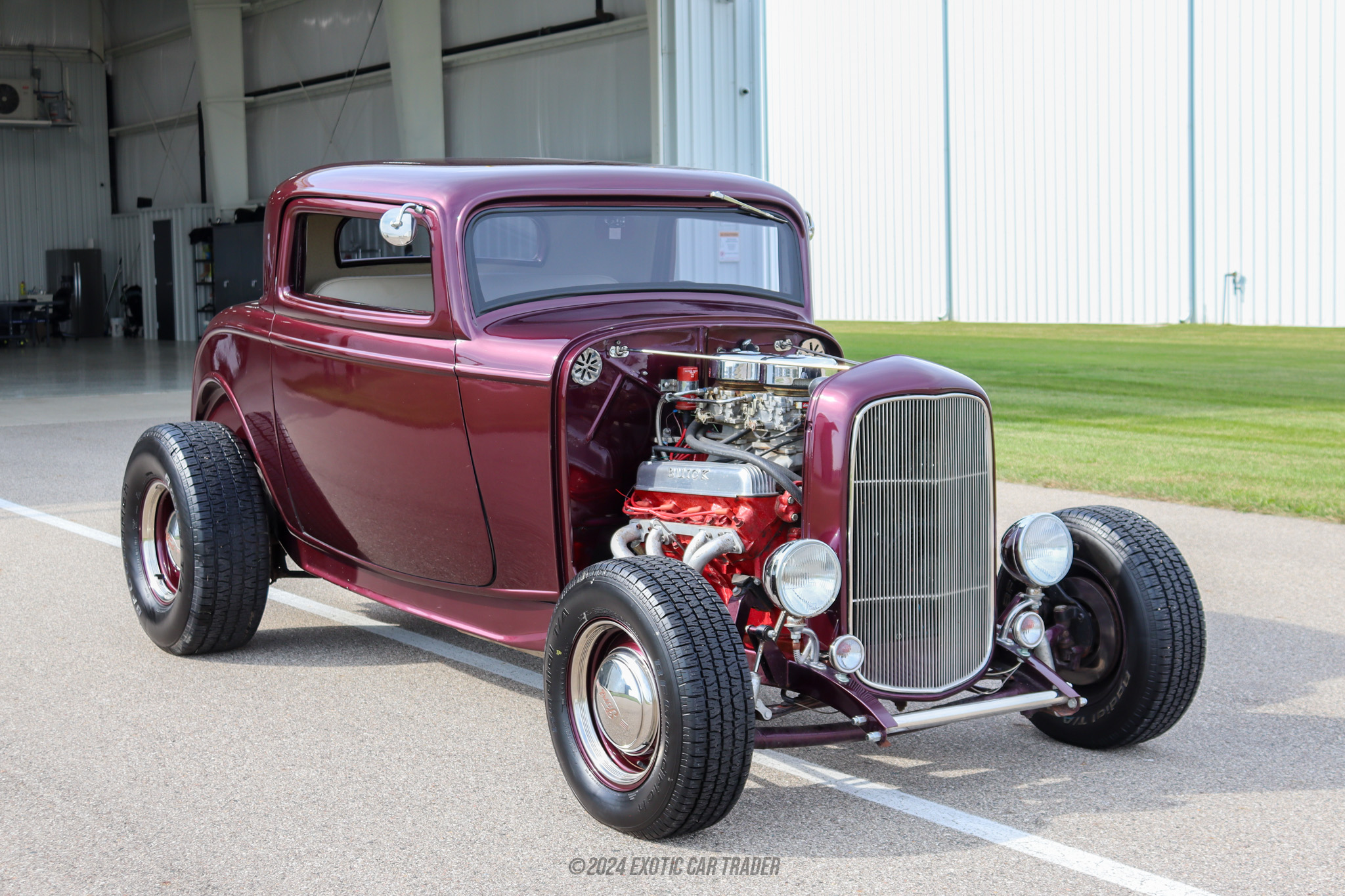 1932 Ford Deluxe  - Overview Photo