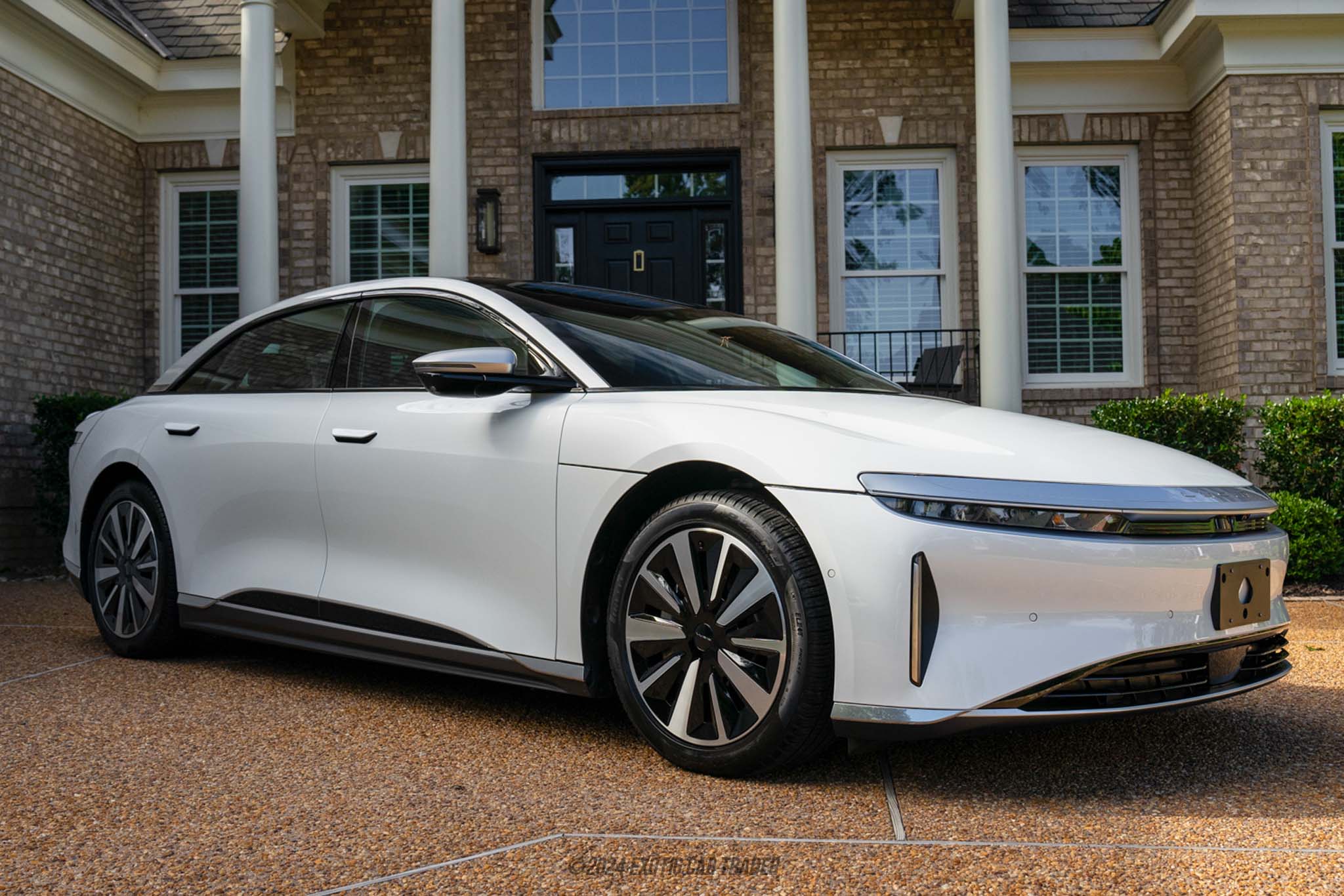 2022 Lucid Air - Overview Photo
