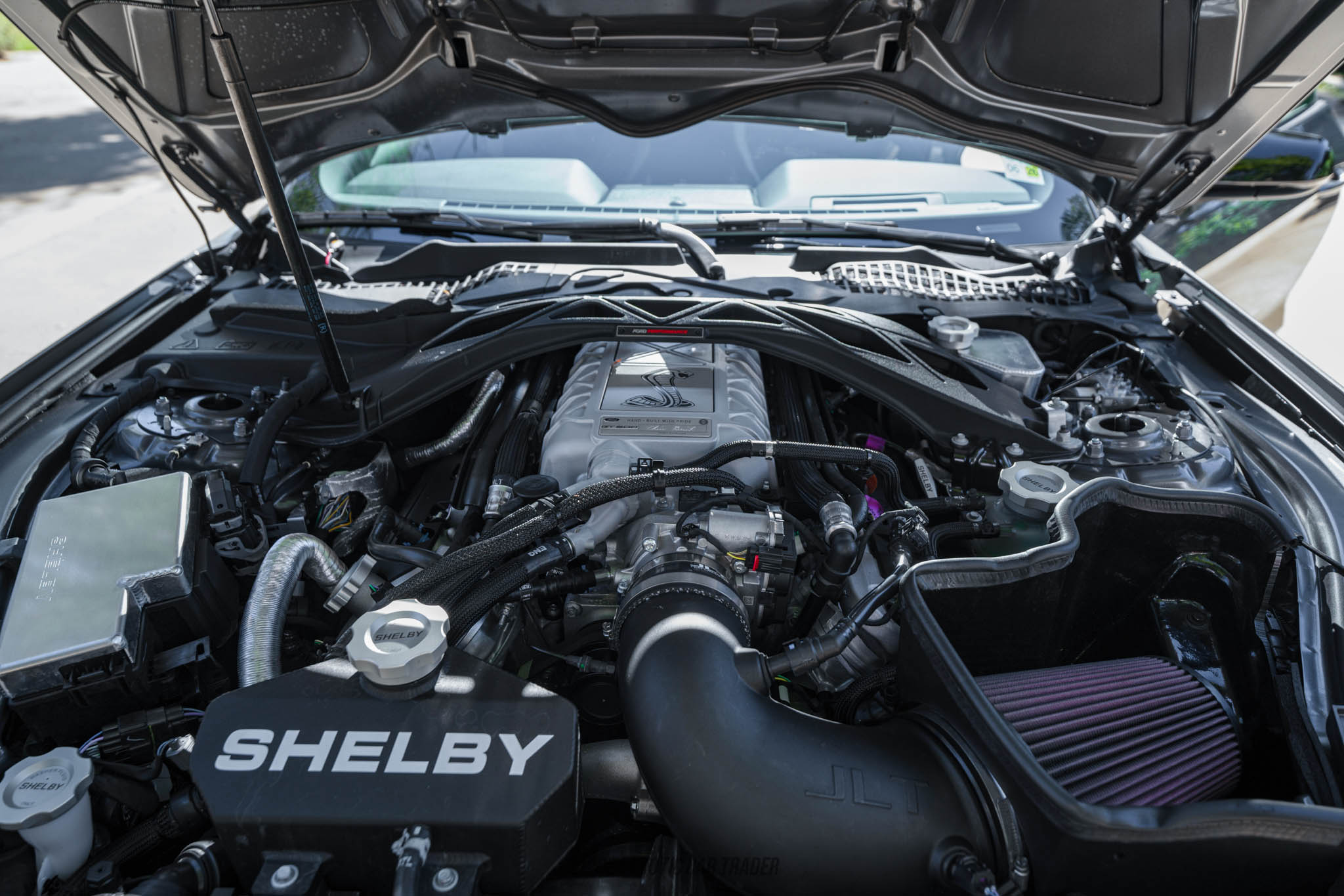 2022 Ford Mustang - Engine Photo