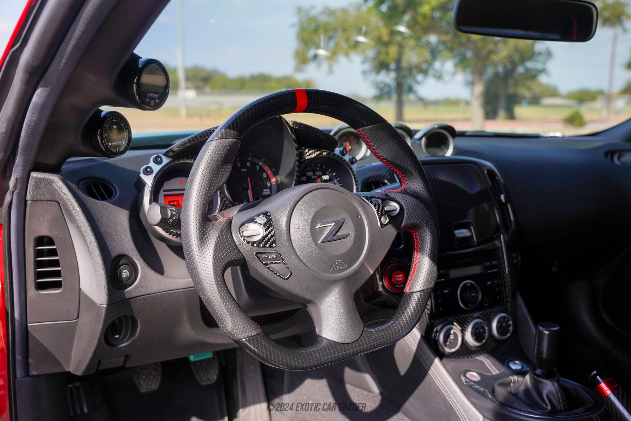 2010 Nissan 370Z - Interior Photo
