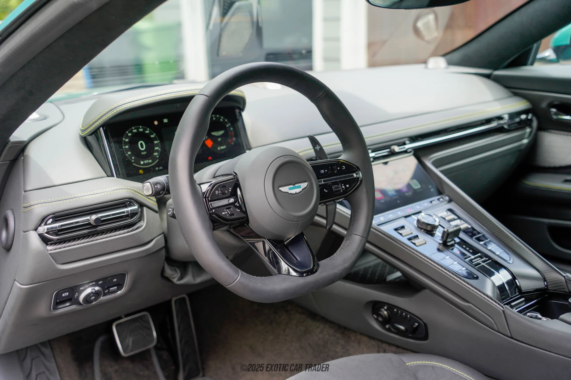 Aston Martin DB12 Aston Martin DB12 - Interior