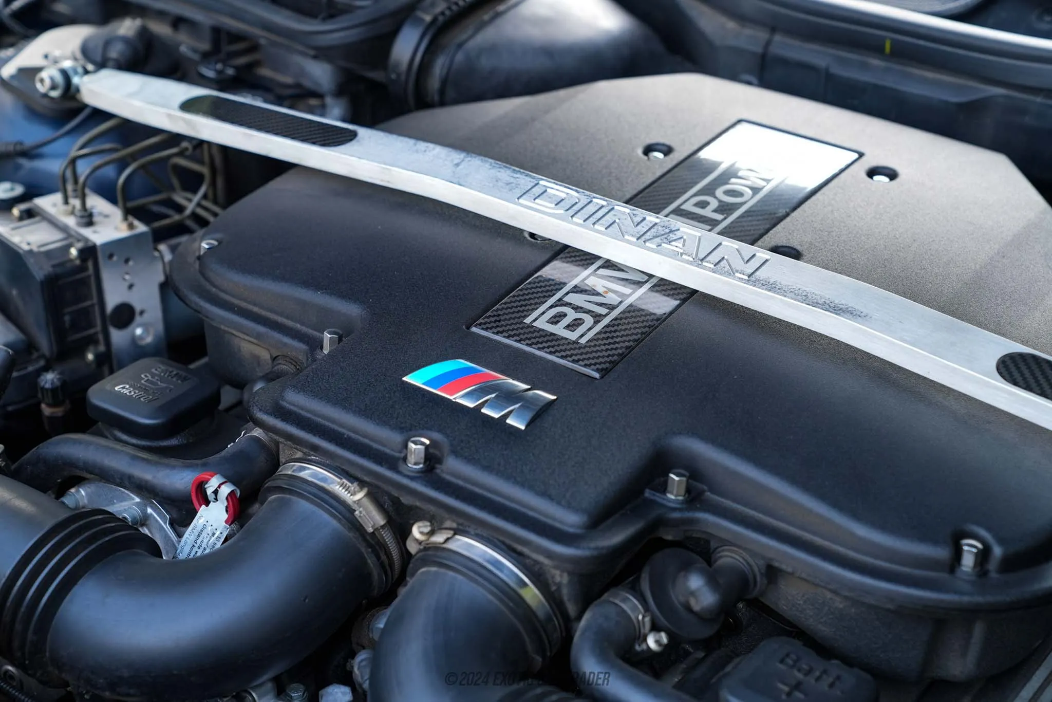 2001 BMW M5 - Engine Photo