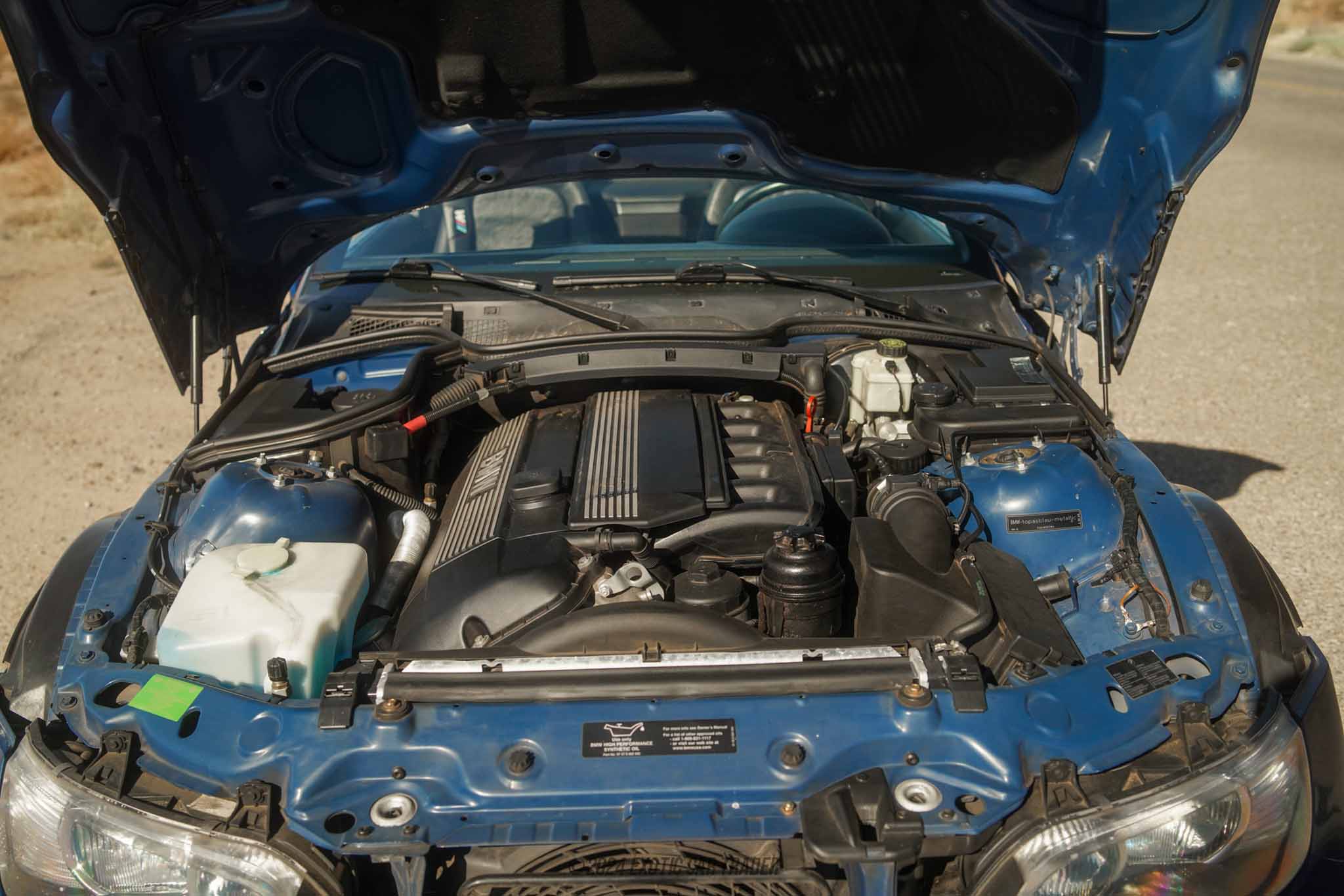 2000 BMW Z3 - Engine Photo