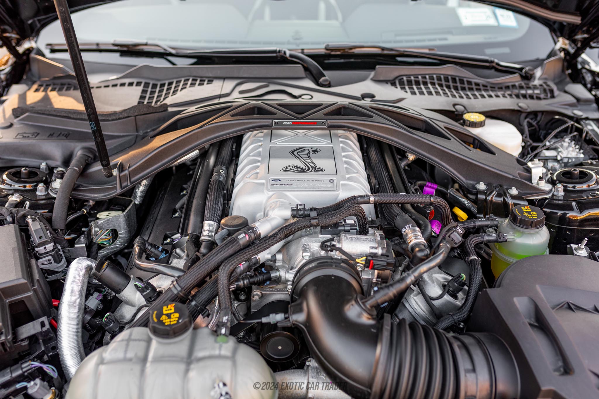 2020 Ford Mustang - Engine Photo