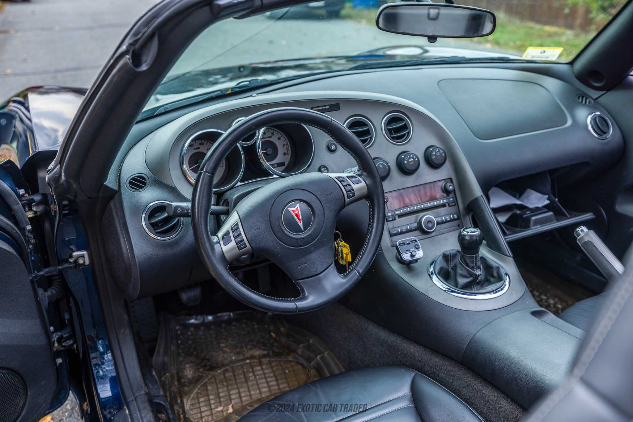 2006 Pontiac Solstice - Interior Photo