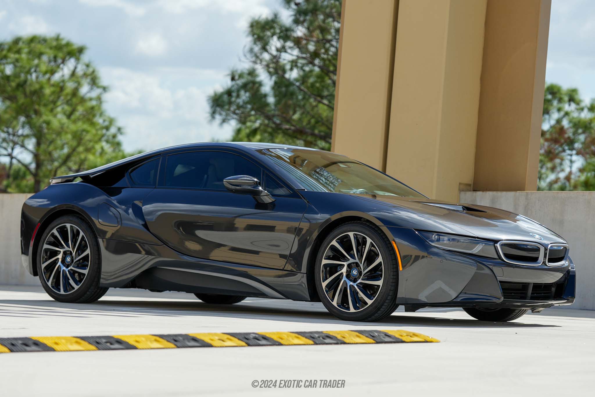 2014 BMW i8 - Overview Photo