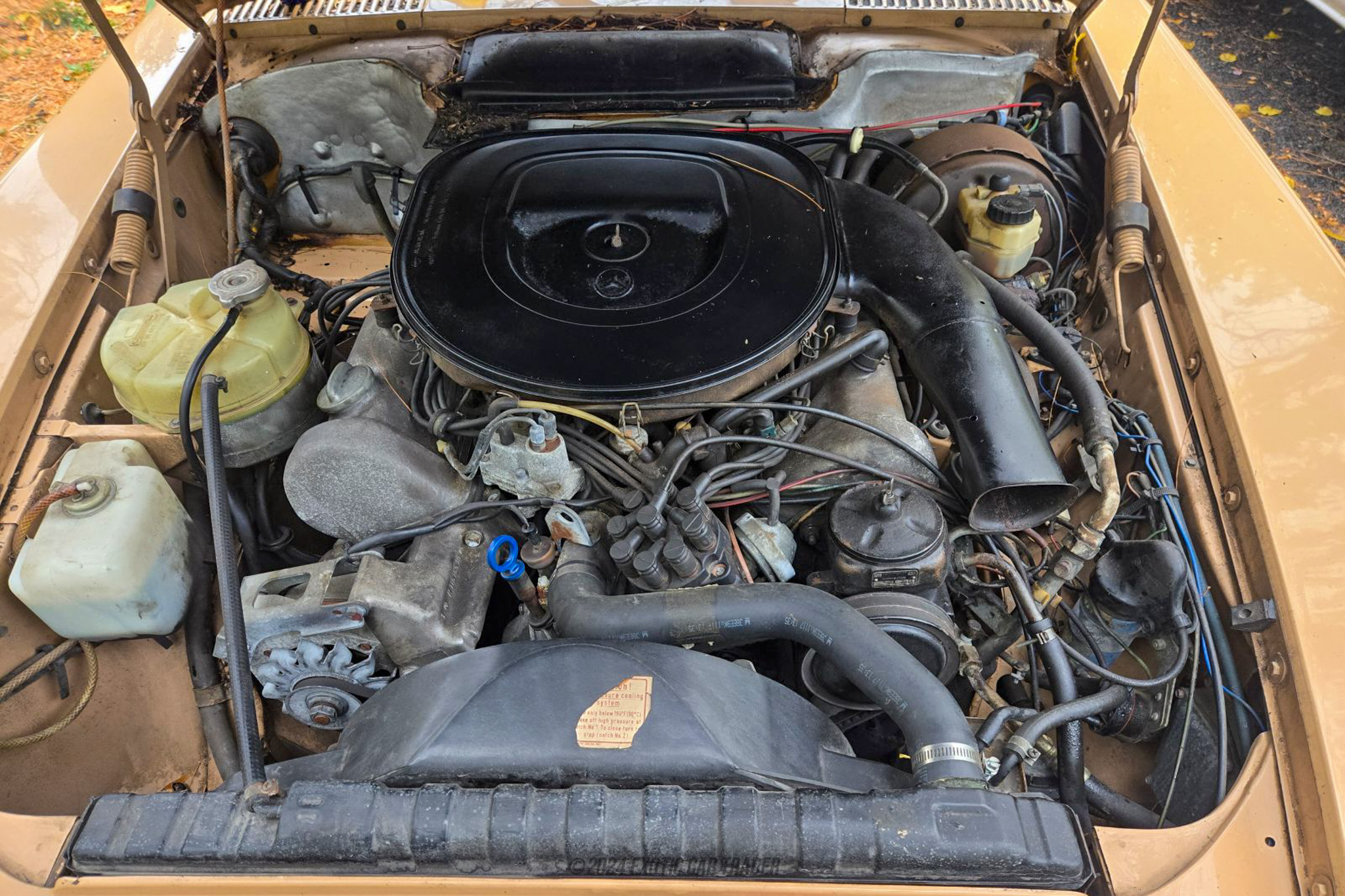 1977 Mercedes-Benz 450SL - Engine Photo
