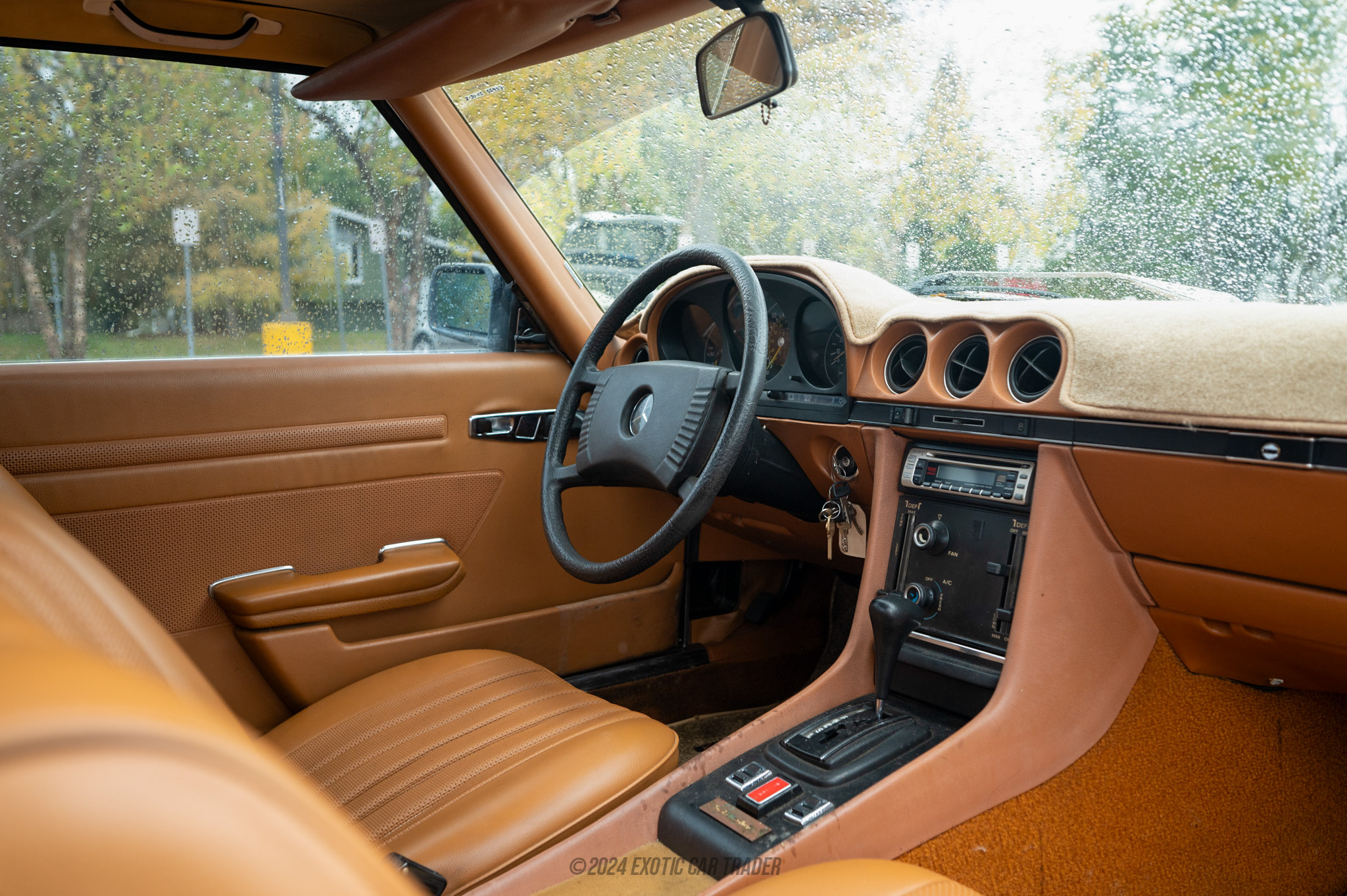 1977 Mercedes-Benz 450SL - Interior Photo