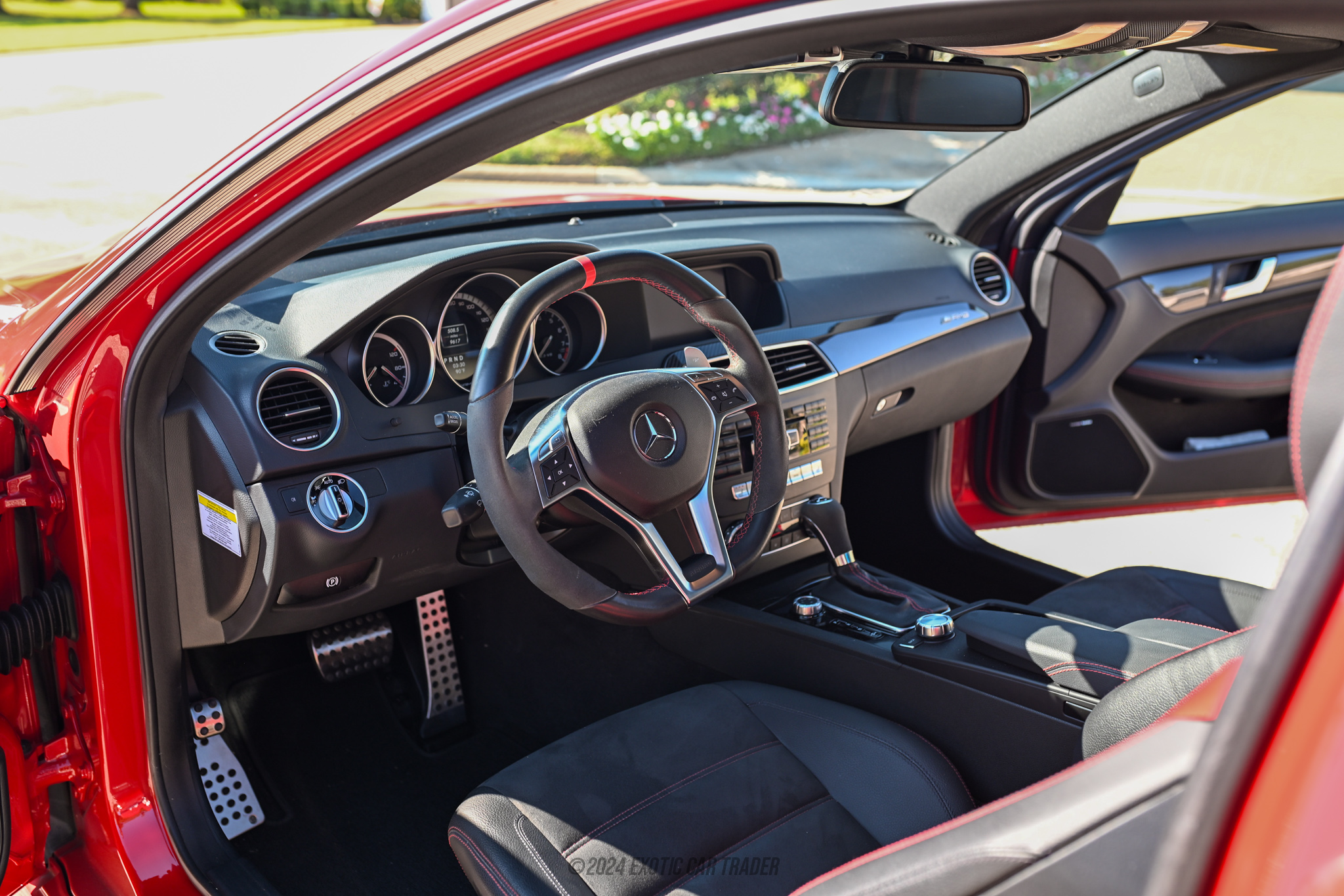 2012 Mercedes-Benz C63 AMG - Interior Photo