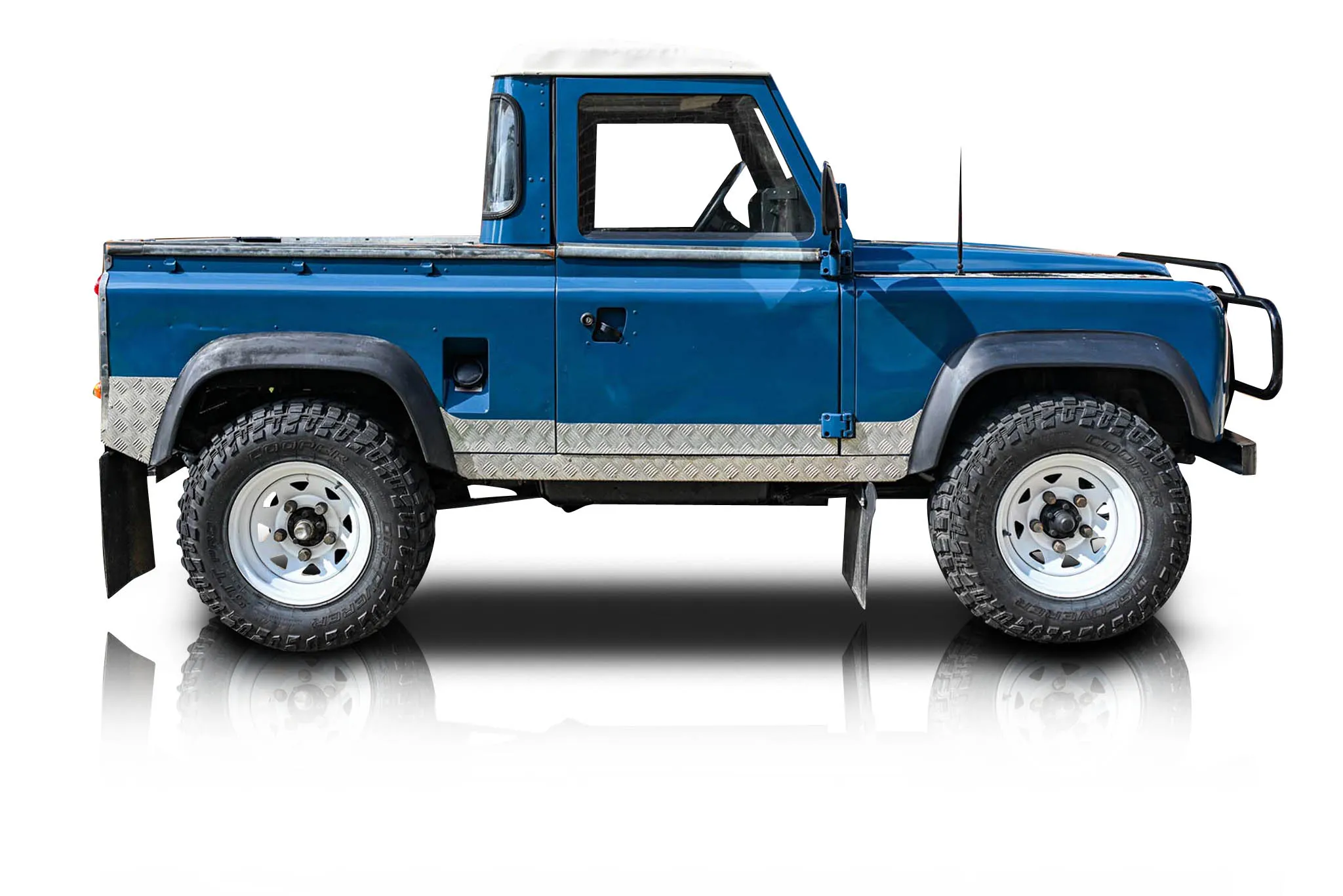 1984 Land Rover Defender - Inspection Image