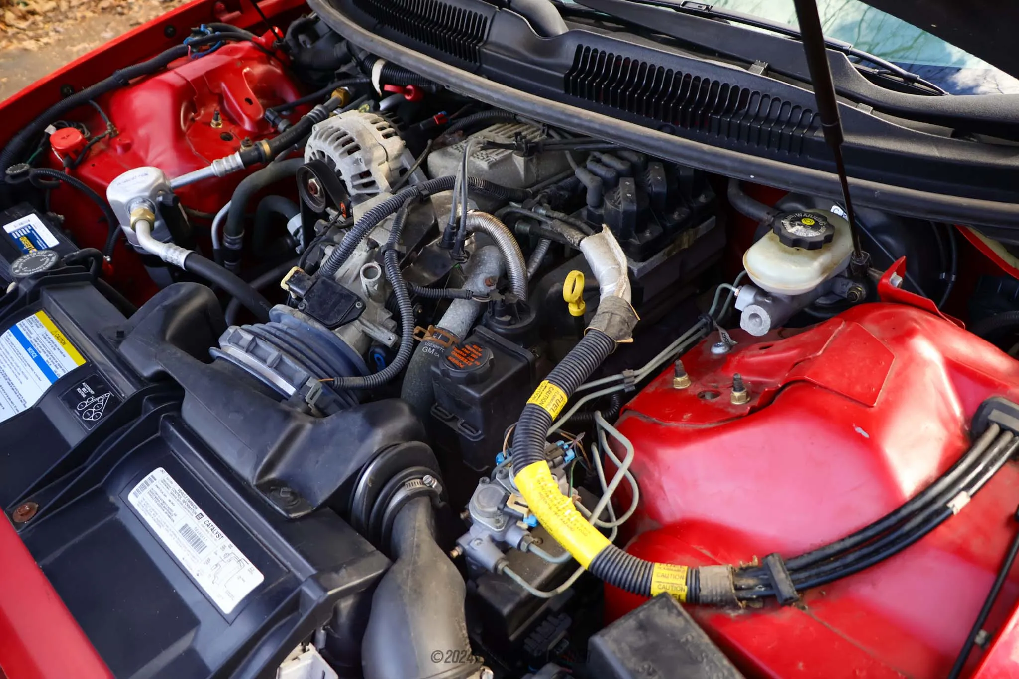 1997 Pontiac Firebird - Engine Photo