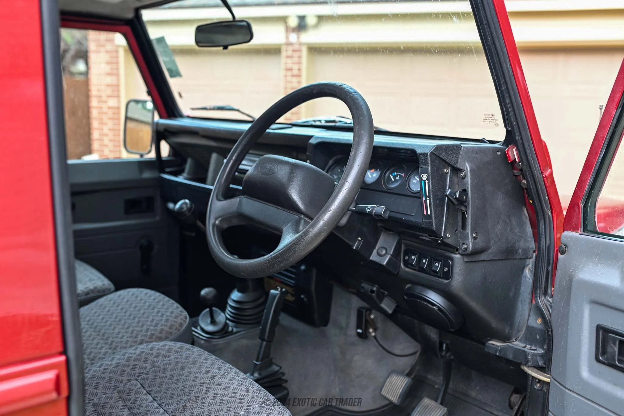 1999 Land Rover Defender - Interior Photo