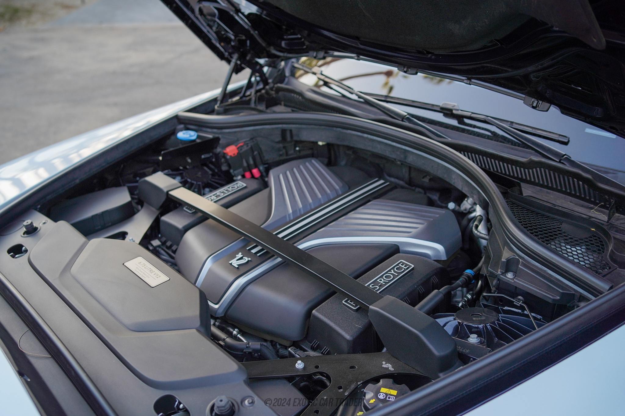 2021 Rolls Royce Cullinan - Engine Photo