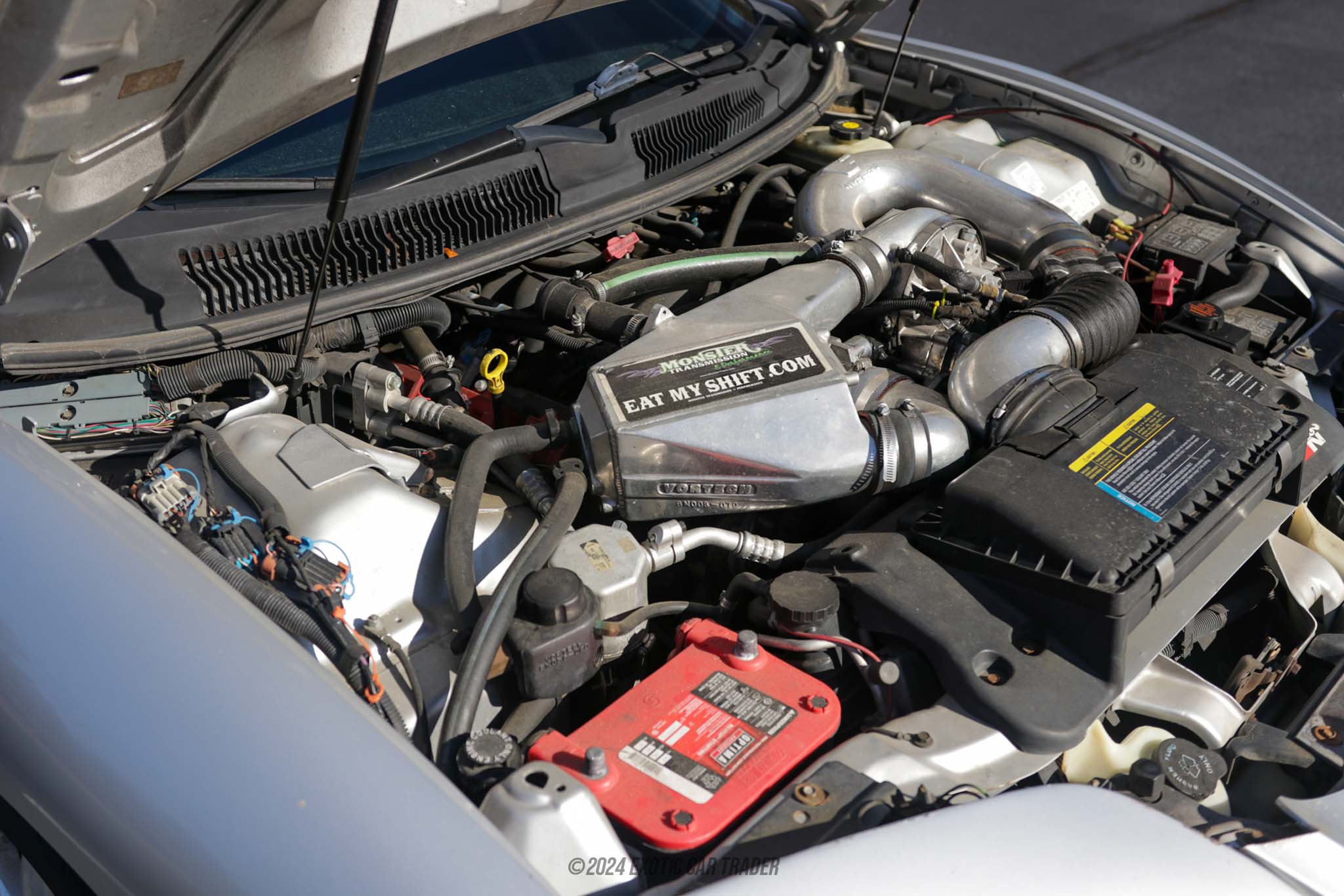 2002 Pontiac Firebird - Engine Photo