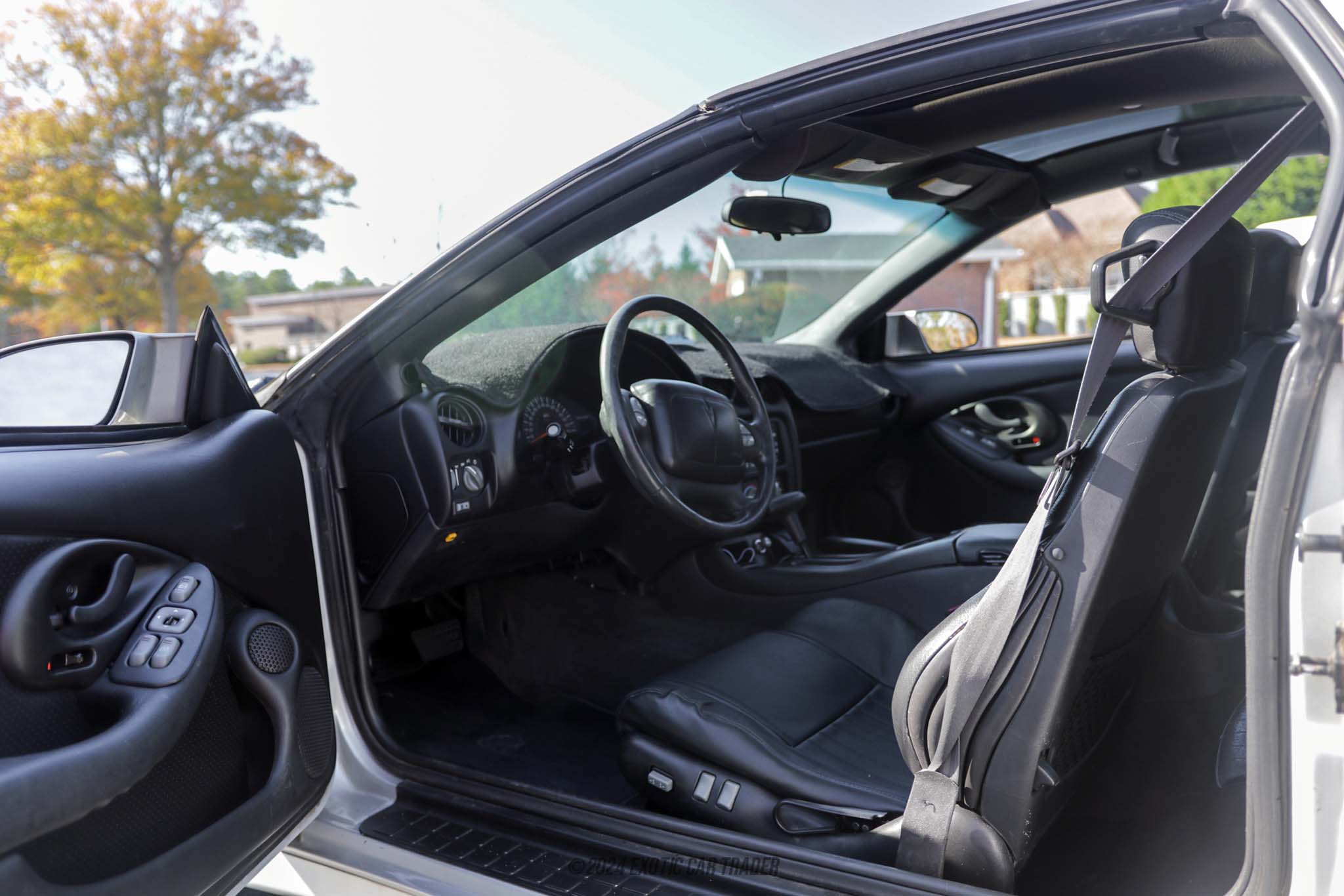 2002 Pontiac Firebird - Interior Photo