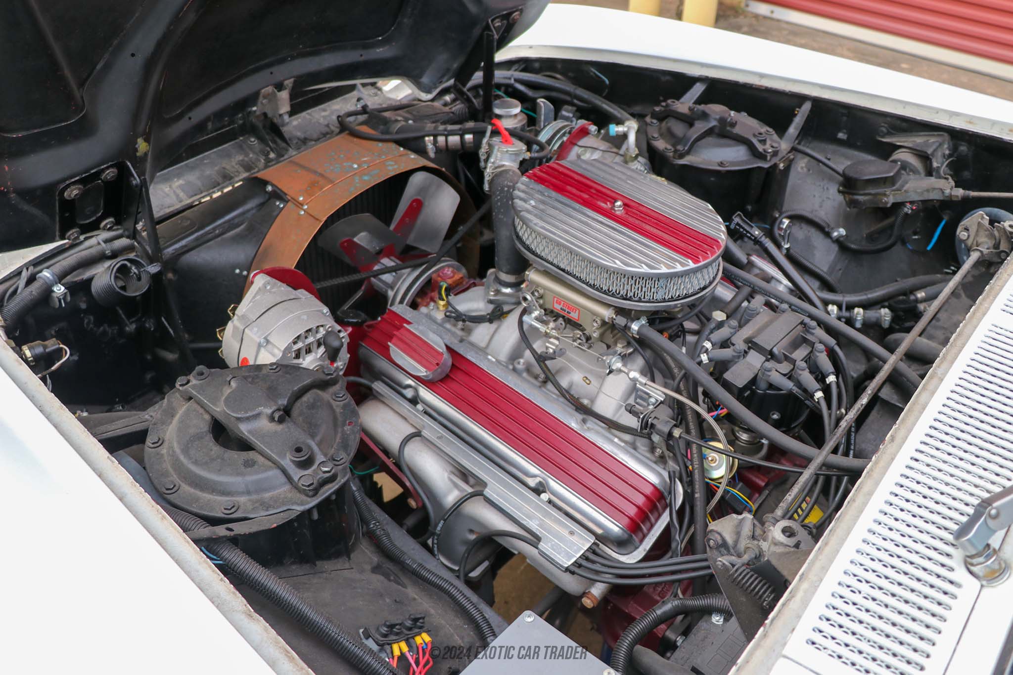 1971 Rolls-Royce Silver Shadow - Engine Photo