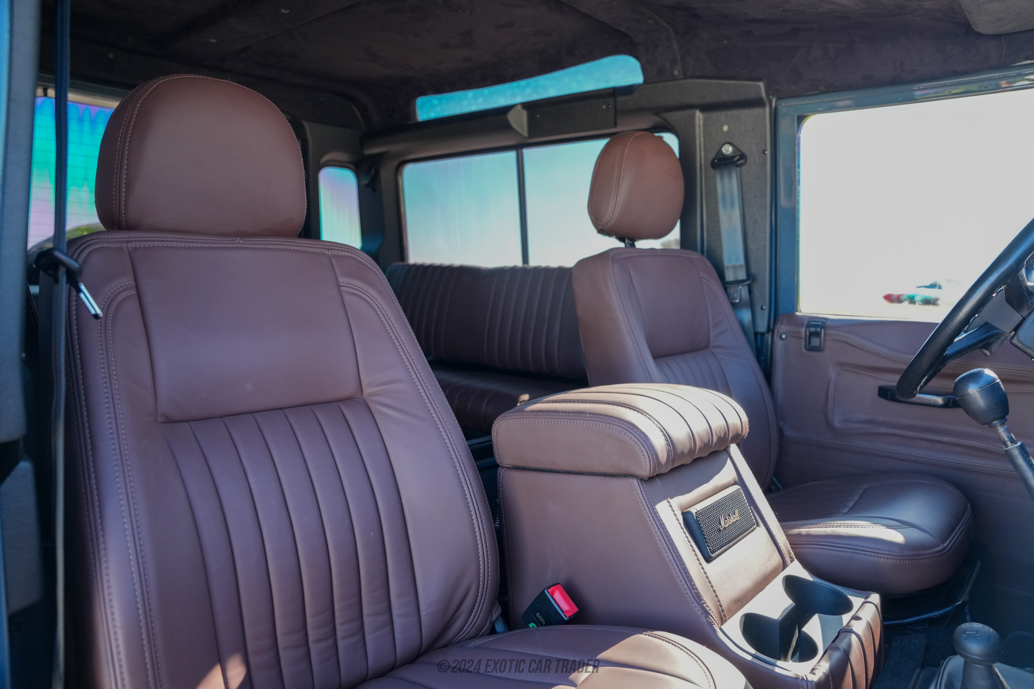 1991 Land Rover Defender 90 - Interior Photo