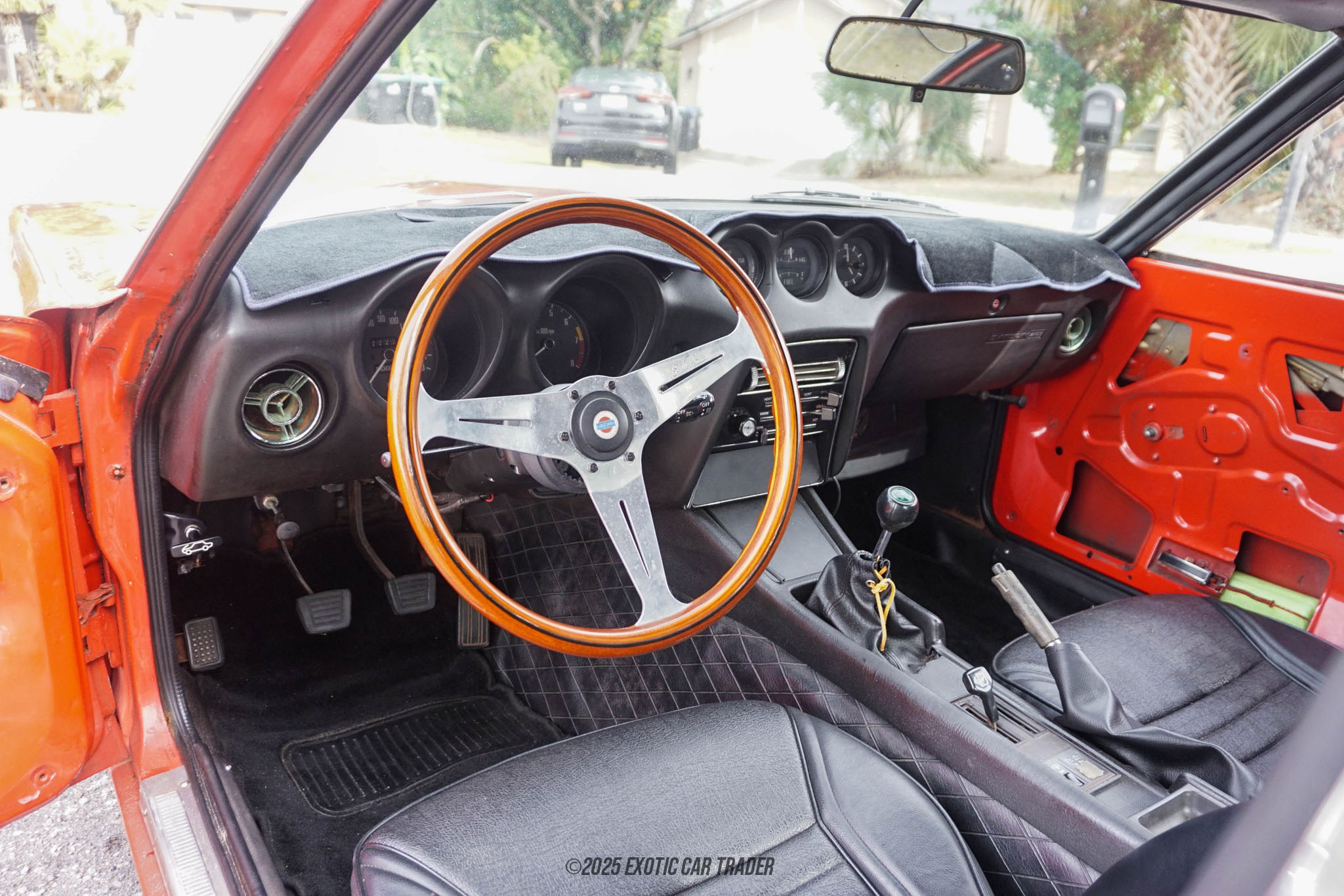 1970 Datsun 240z - Interior Photo