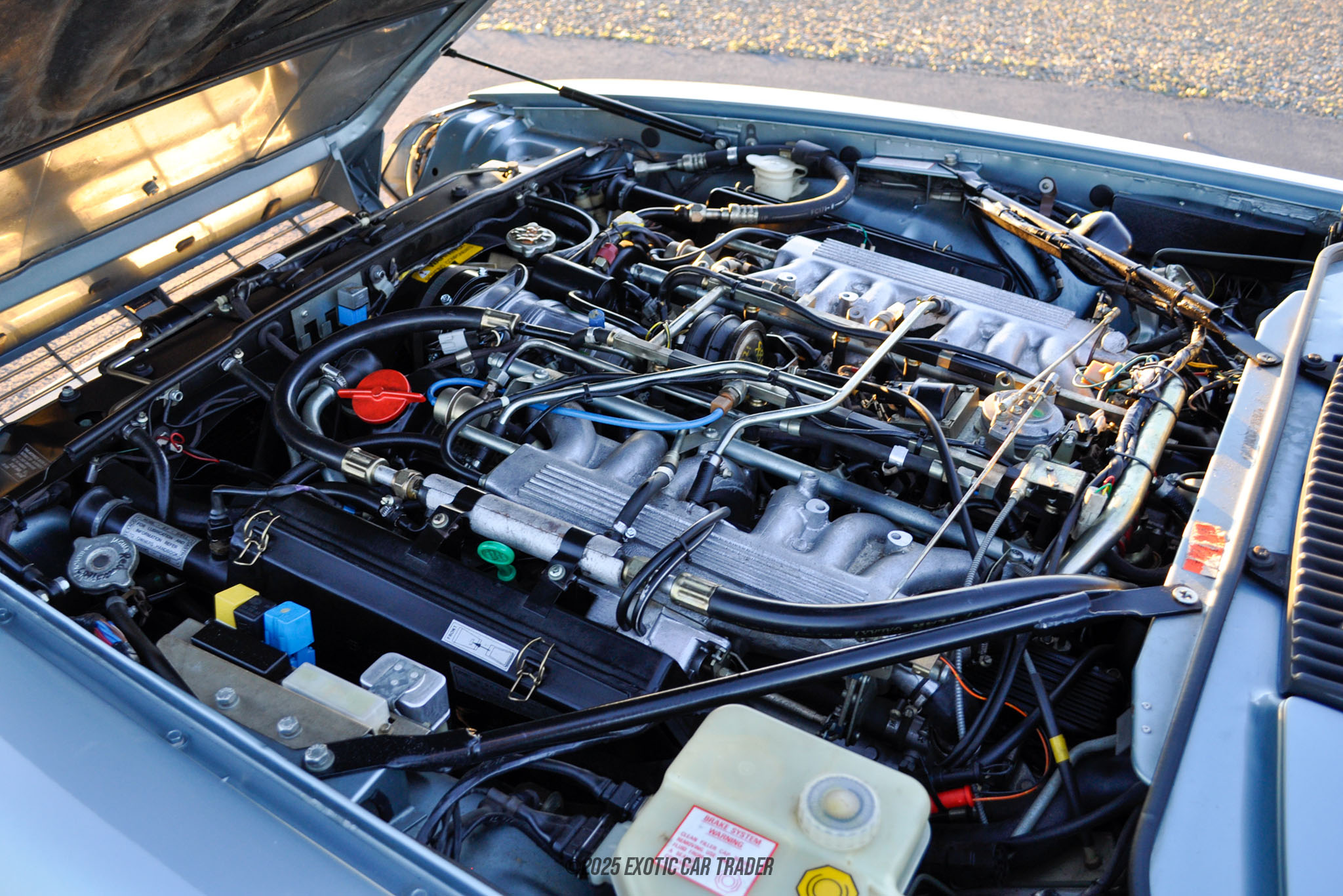 1990 Jaguar XJS - Engine Photo