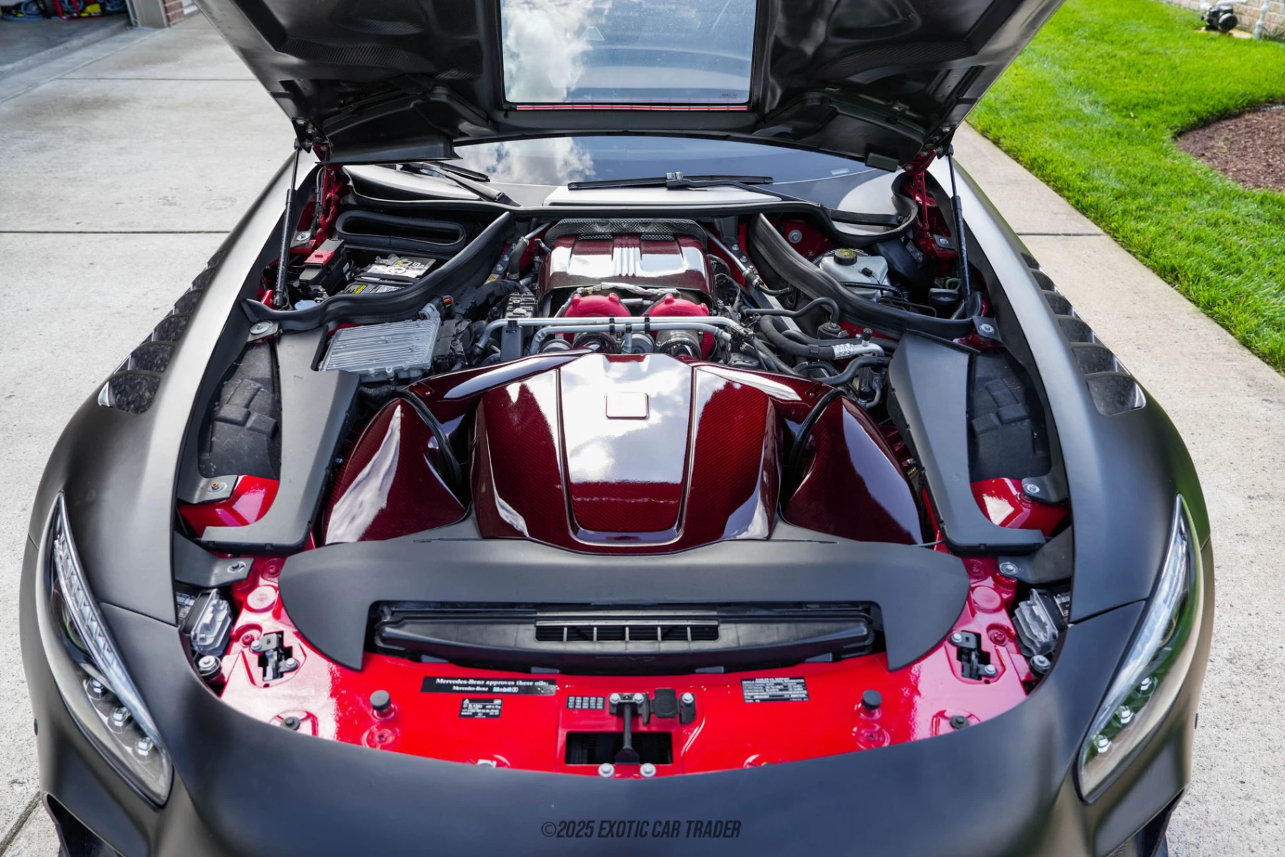 2018 Mercedes-Benz AMG GT - Engine Photo