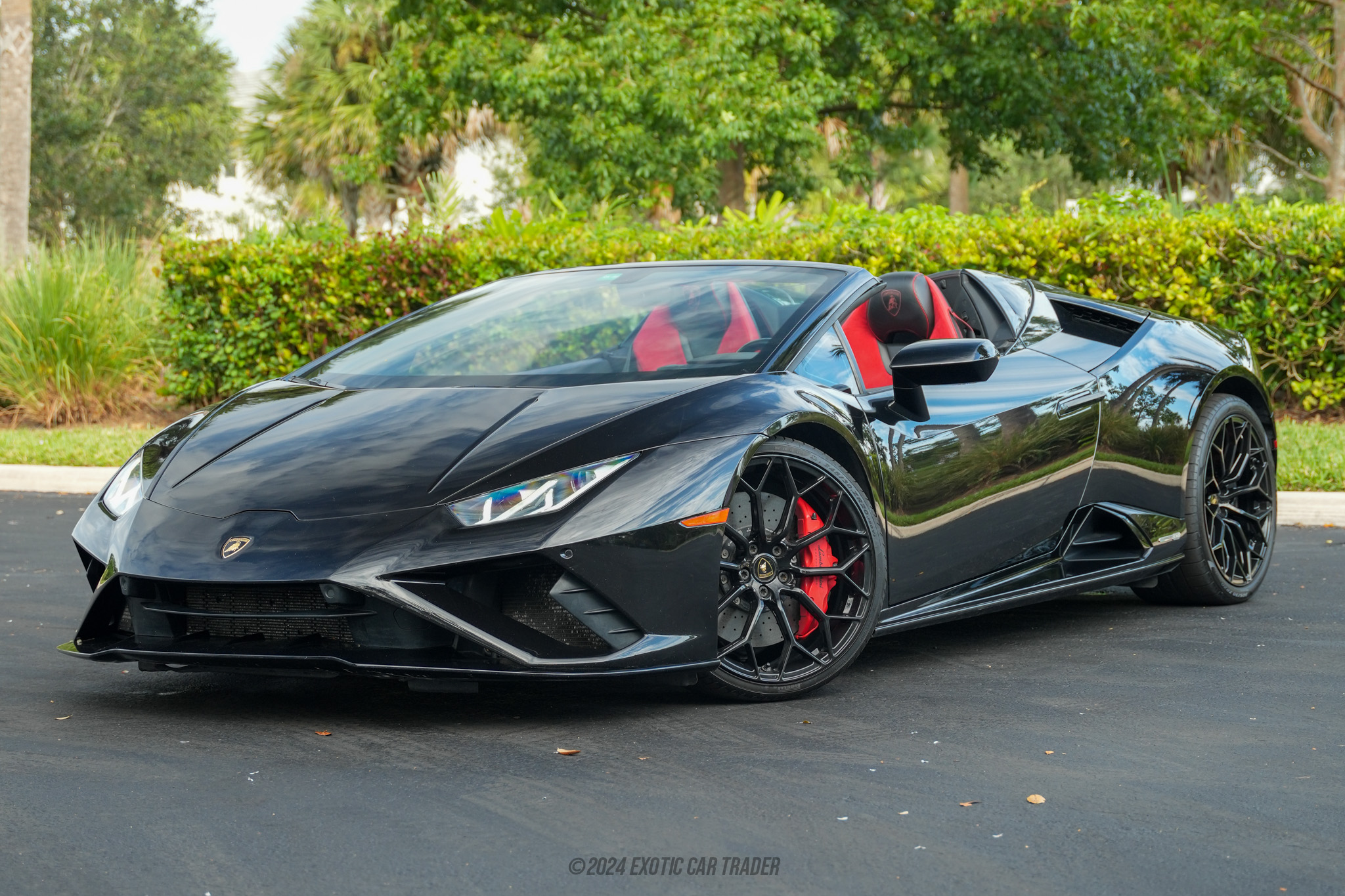 2021 Lamborghini Huracan - Overview Photo