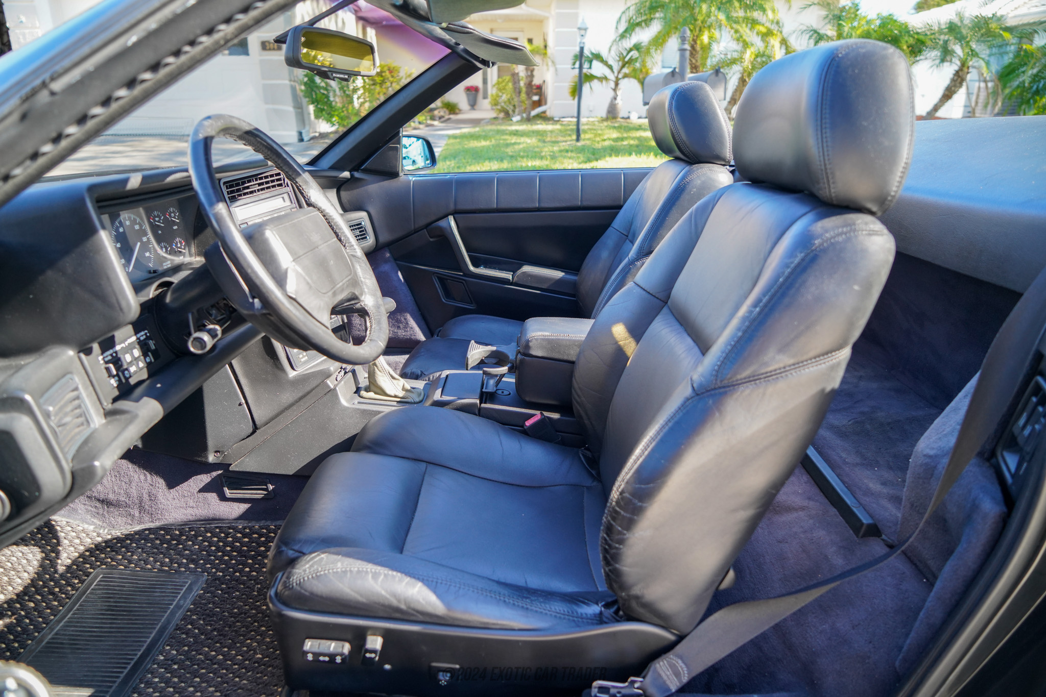 1993 Cadillac Allante - Interior Photo