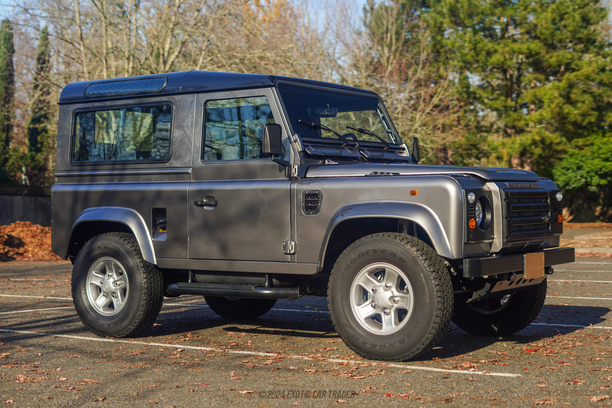 1996 Land Rover Defender 90 - Overview Photo