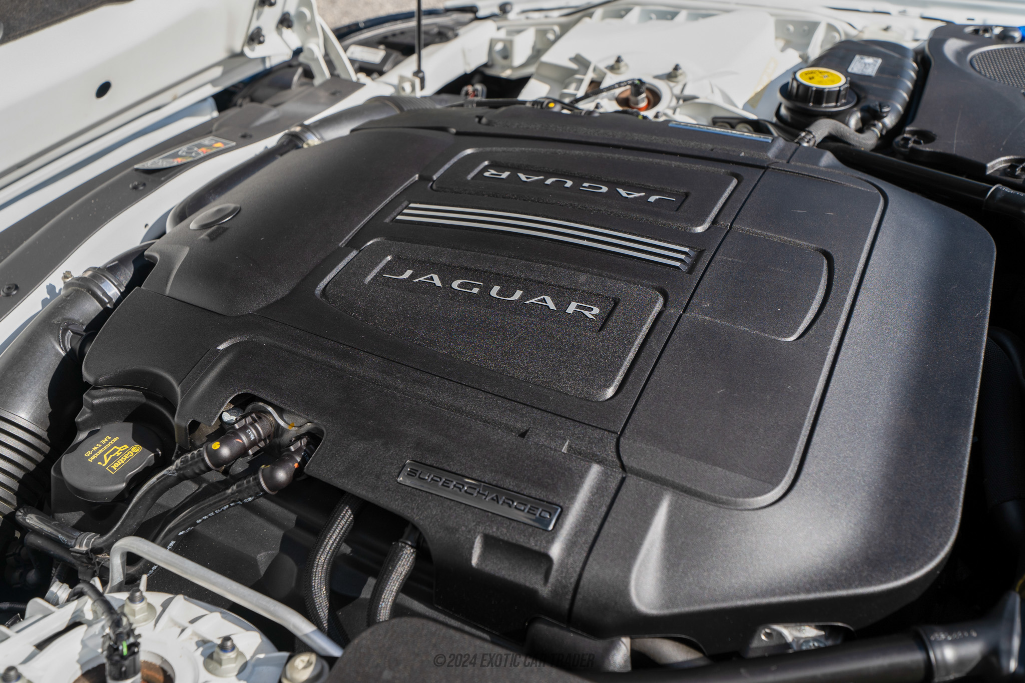 2014 Jaguar XK - Engine Photo