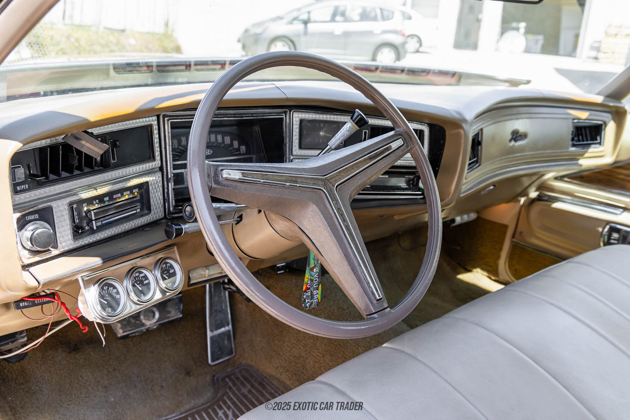 Buick Riviera Buick Riviera - Interior