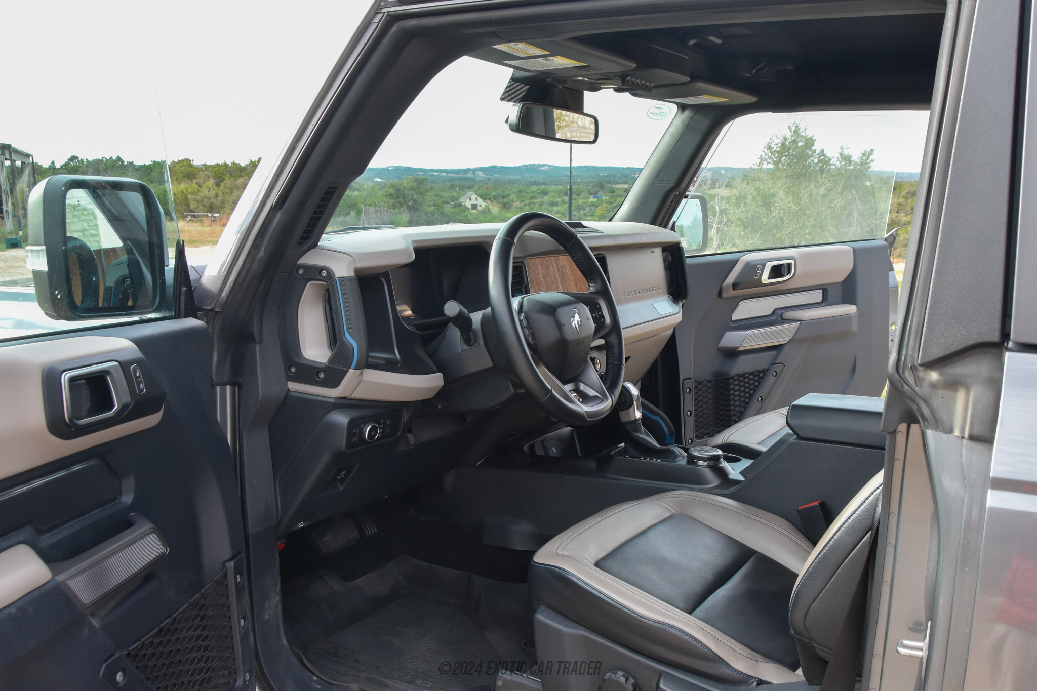 2022 Ford Bronco - Interior Photo
