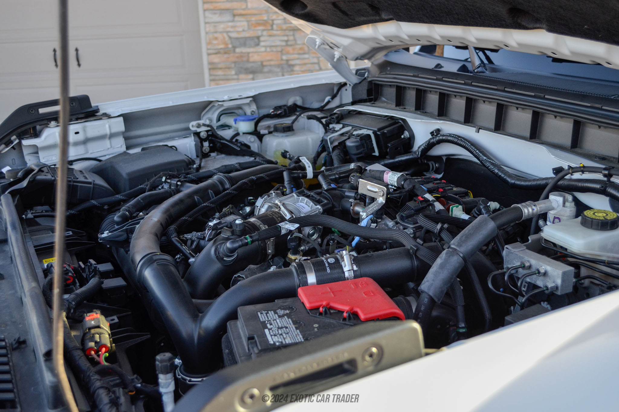 2023 Ford Bronco - Engine Photo