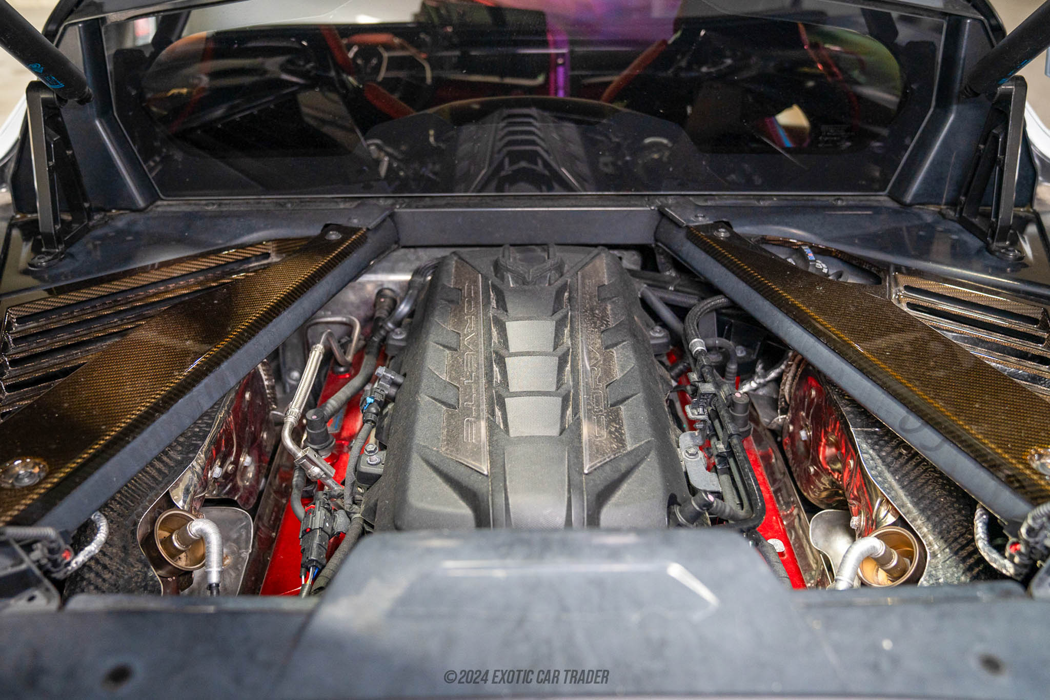 2021 Chevrolet Corvette - Engine Photo