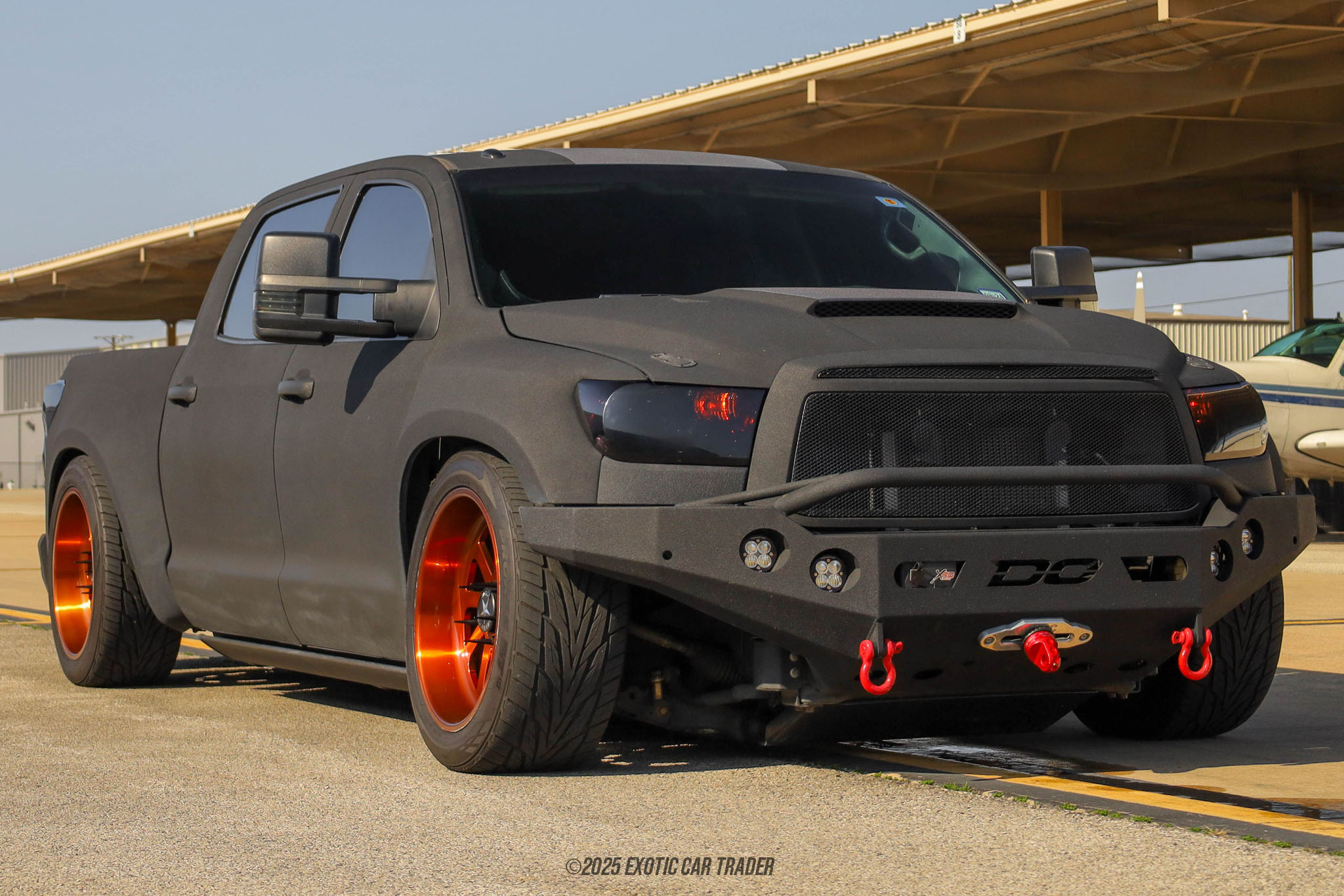 2010 Toyota Tundra - Overview Photo