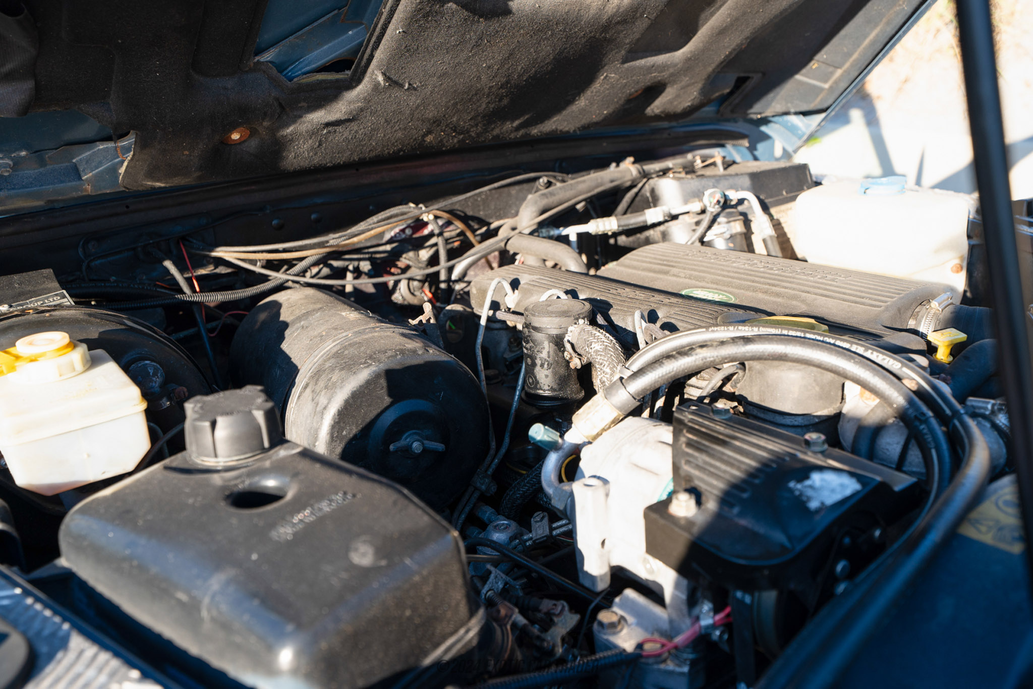 1994 Land Rover Defender  - Engine Photo