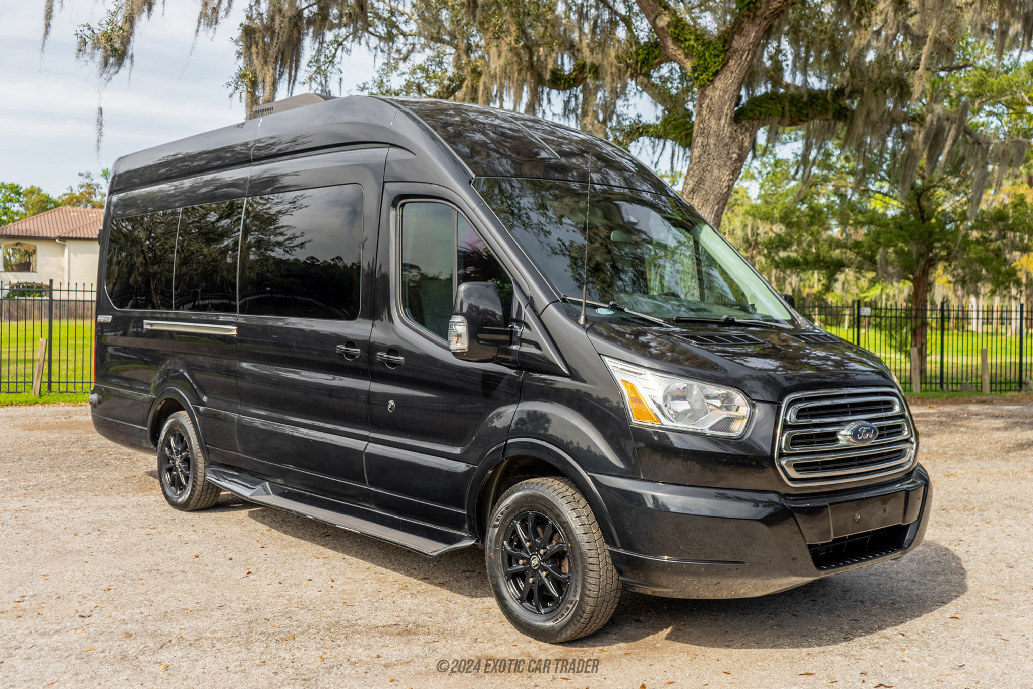 2017 Ford Transit - Overview Photo