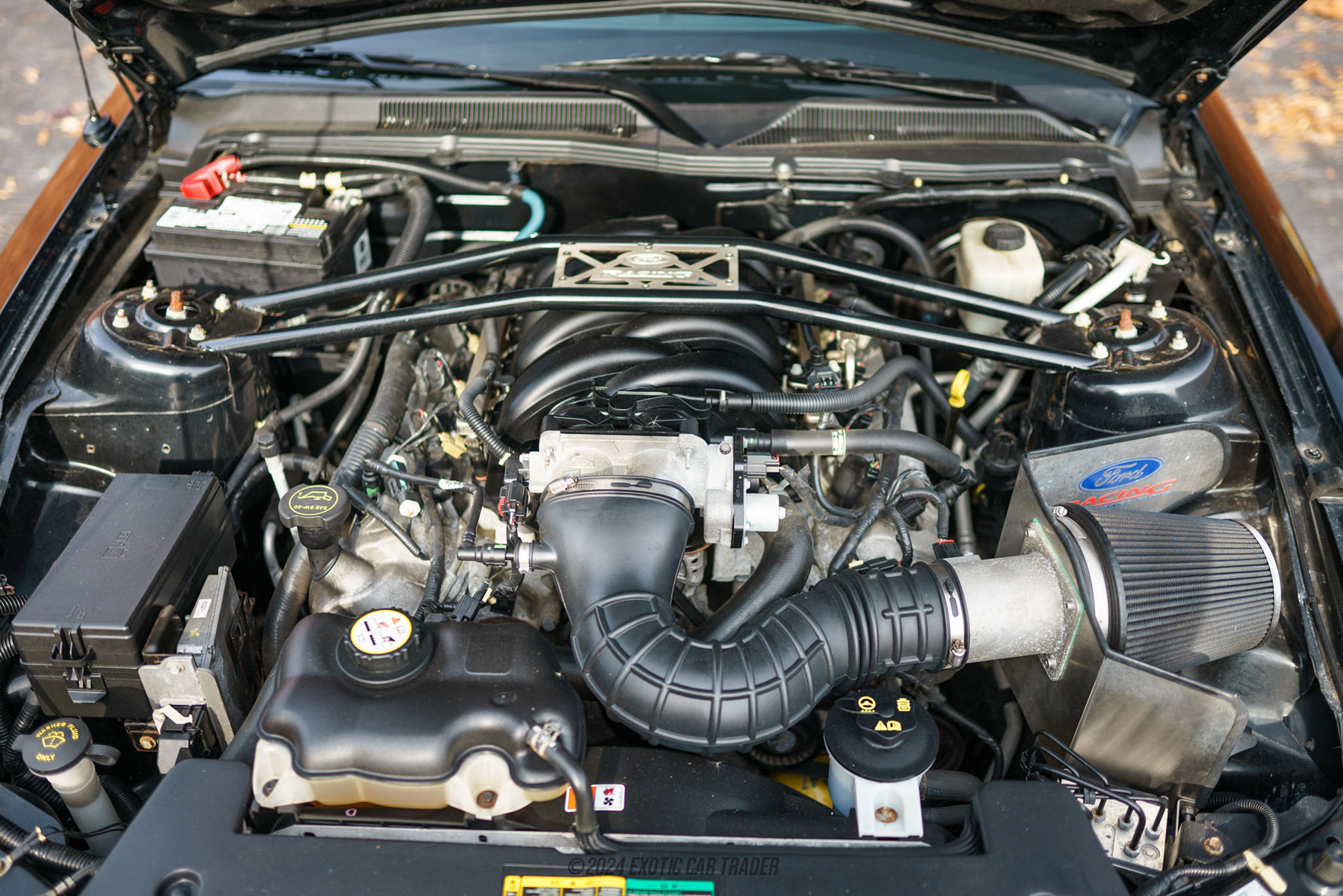 2007 Ford Mustang - Engine Photo