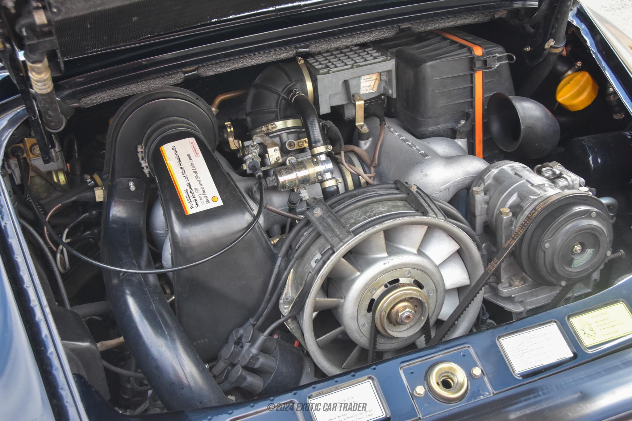1988 Porsche 911 - Engine Photo