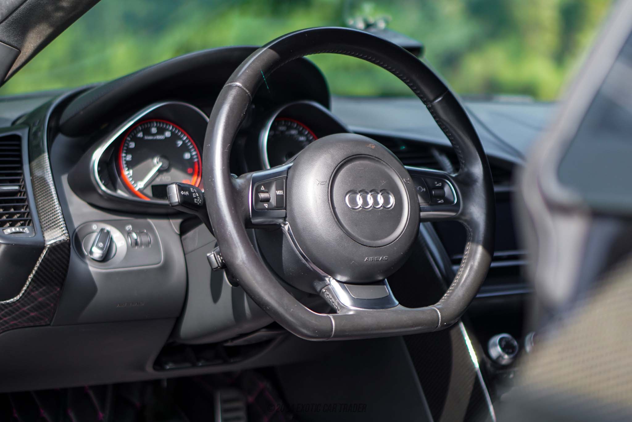 2011 Audi R8 - Interior Photo