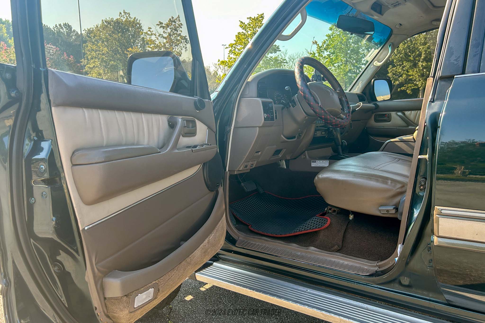 1996 Toyota Land Cruiser - Interior Photo