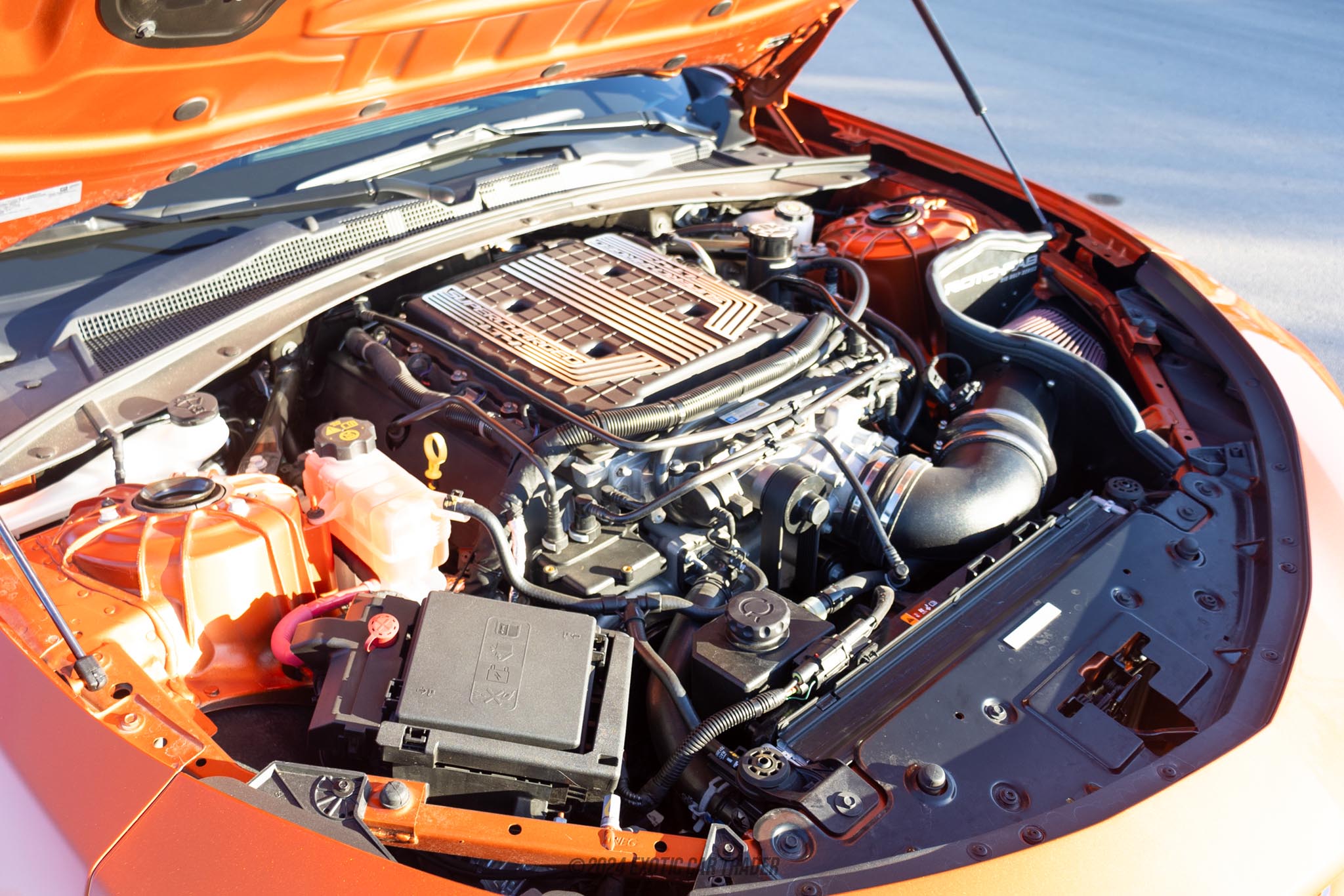 2023 Chevrolet Camaro - Engine Photo