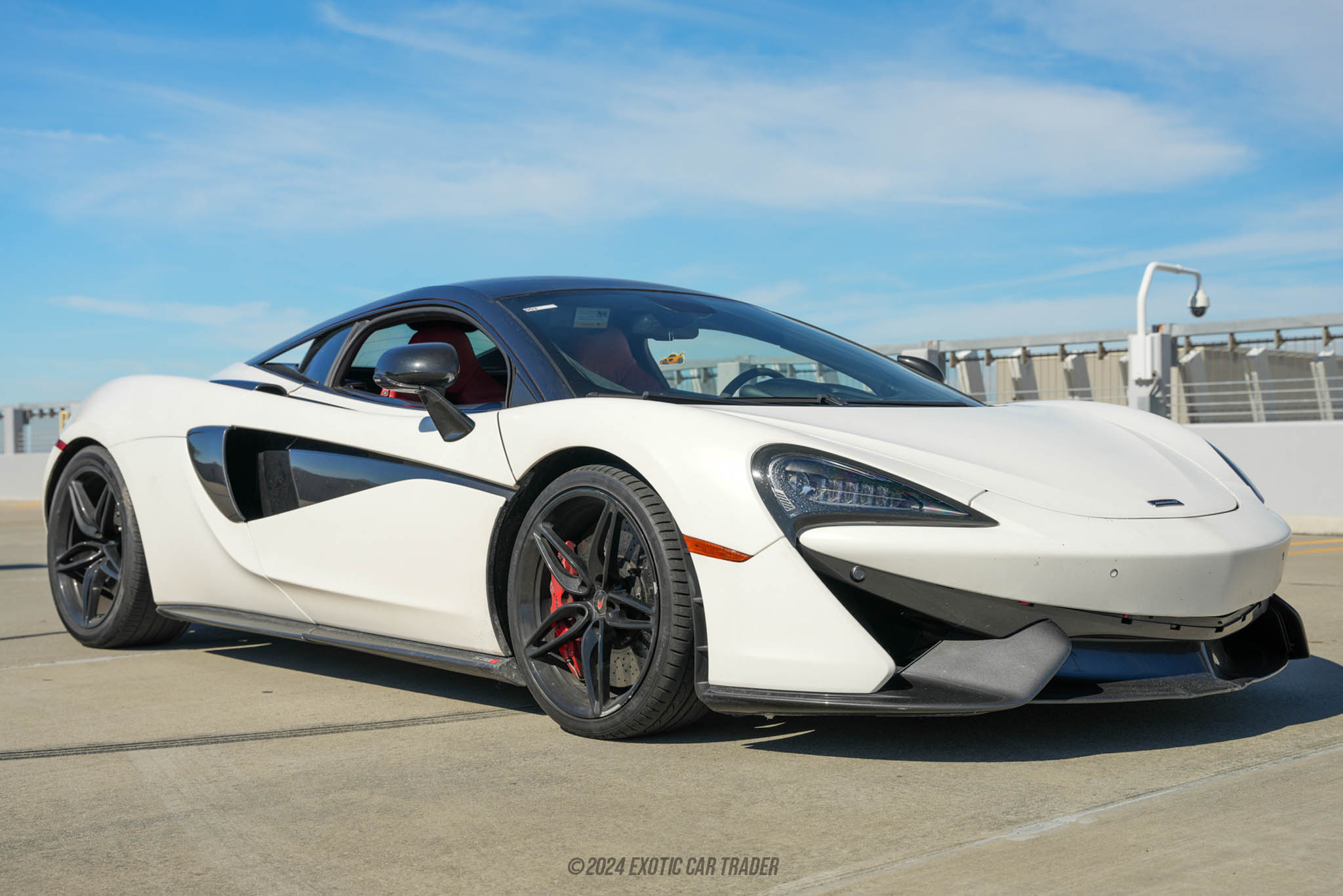 2017 McLaren 570S - Overview Photo